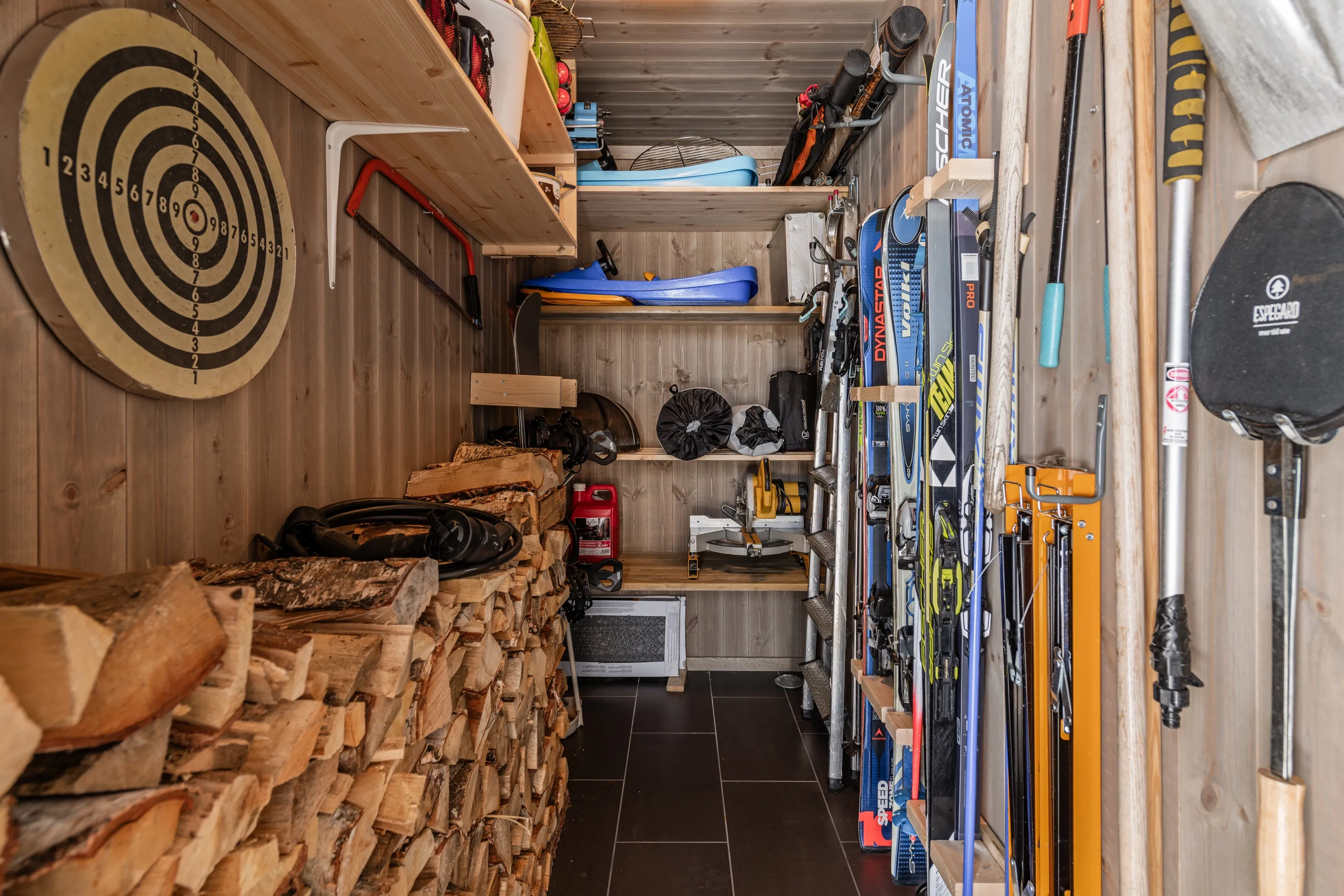 Modern 4-Bedroom Cabin in Nesbyen with Expansive Garden and Parking - View image 56 of 70