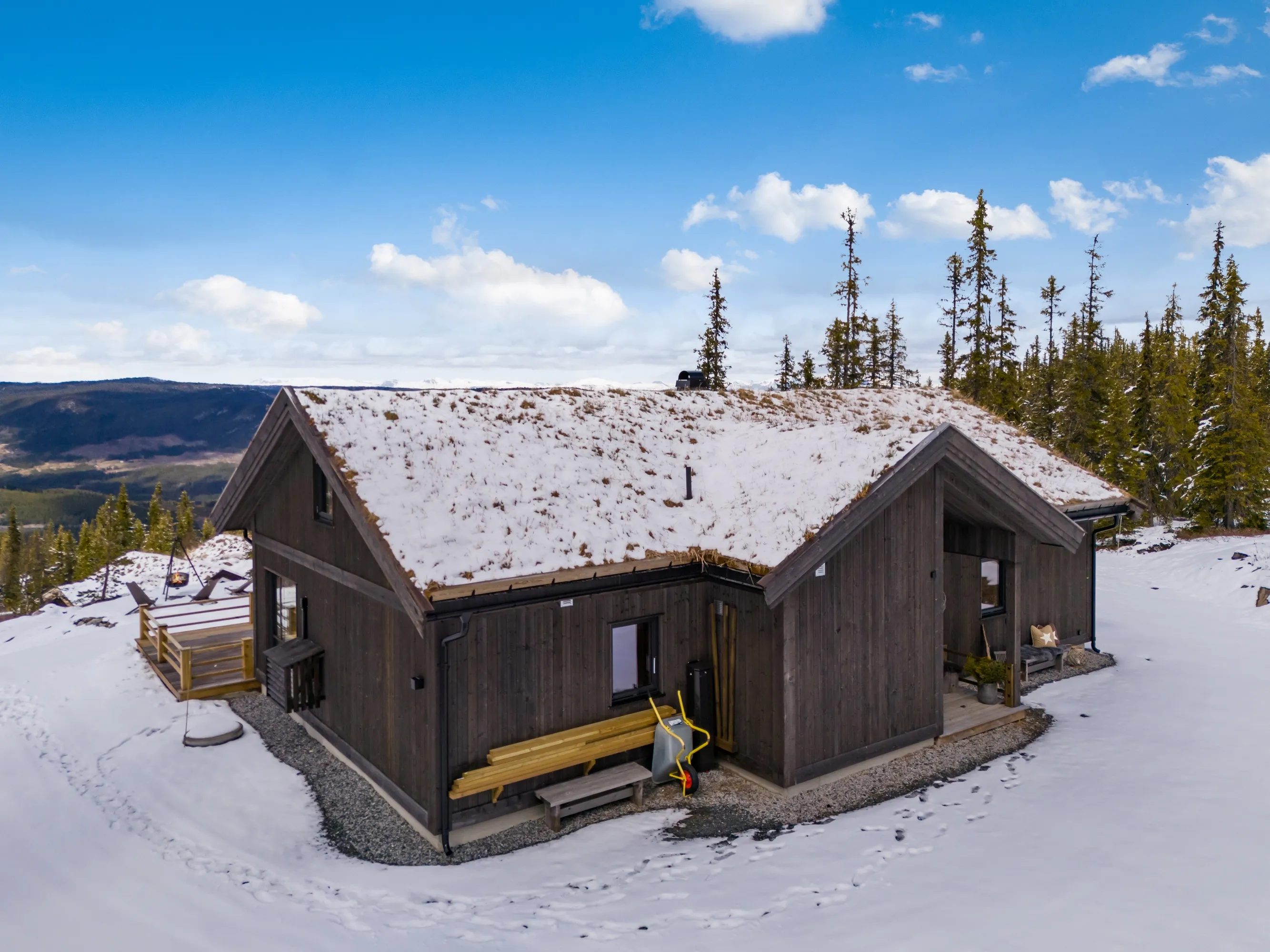 Modern 4-Bedroom Cabin in Nesbyen with Expansive Garden and Parking - View image 64 of 70