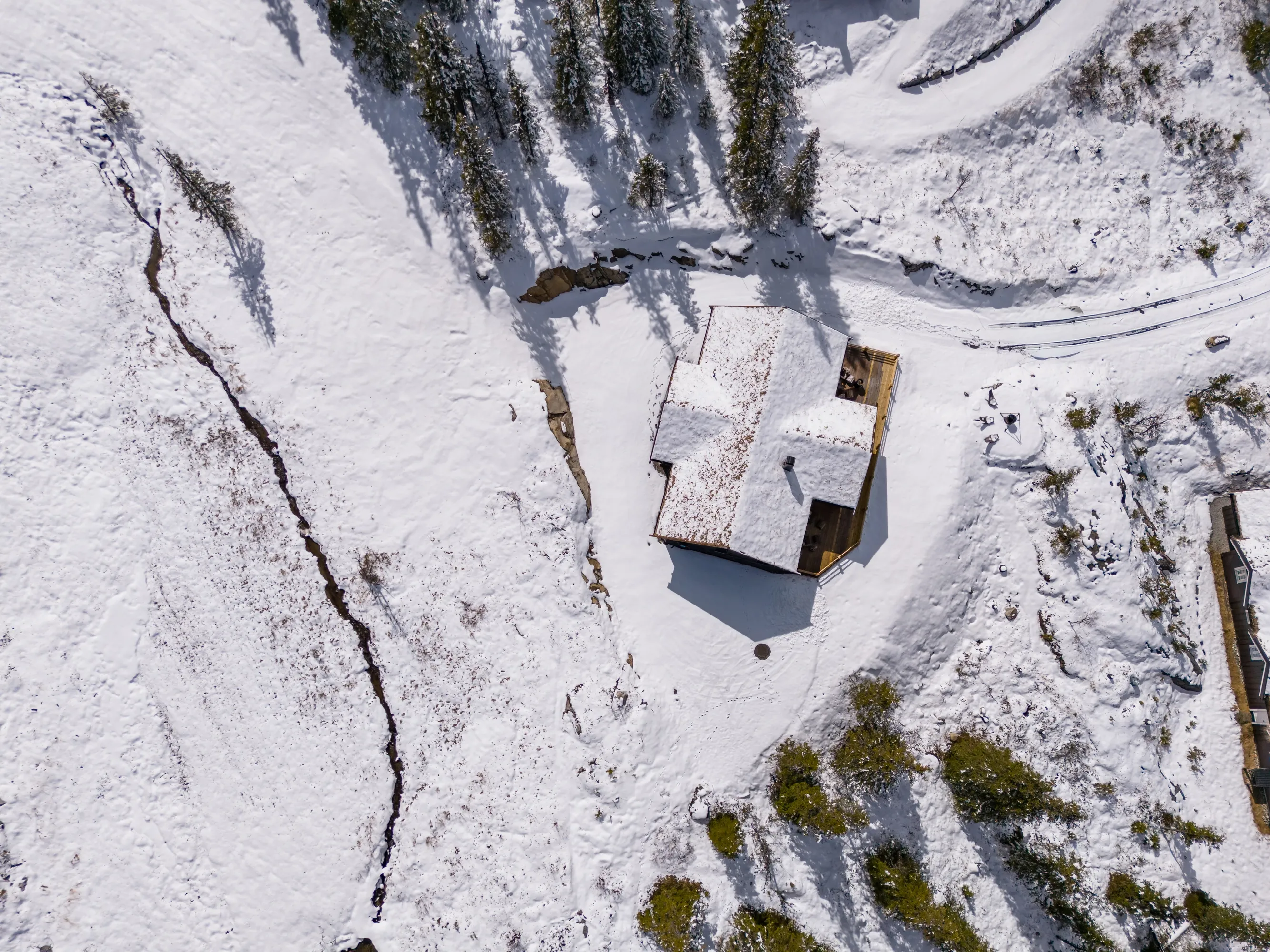 Modern 4-Bedroom Cabin in Nesbyen with Expansive Garden and Parking - View image 70 of 70