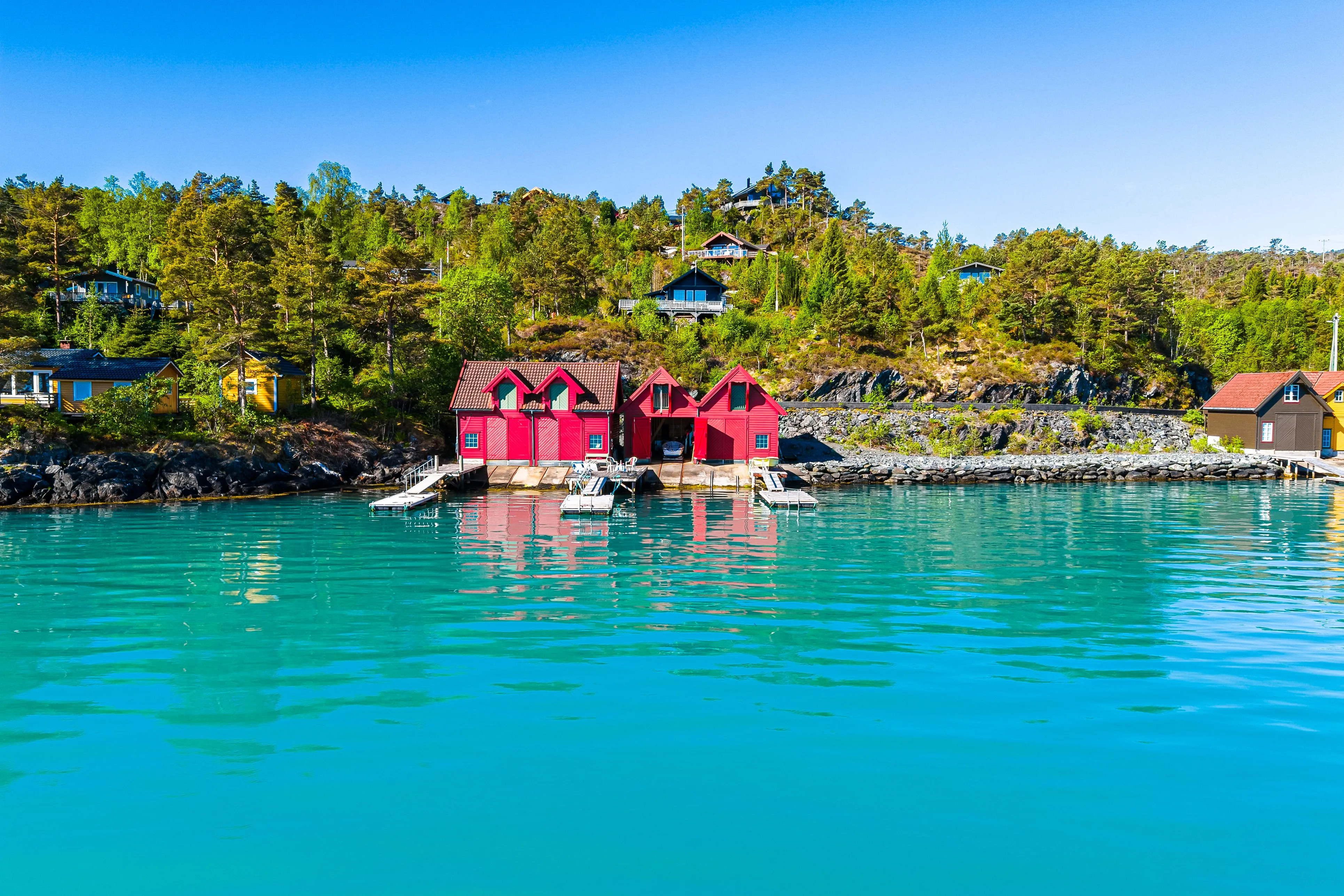 Fjordside Cabin Retreat with Private Boathouse in Vestland, Norway - View image 58 of 60