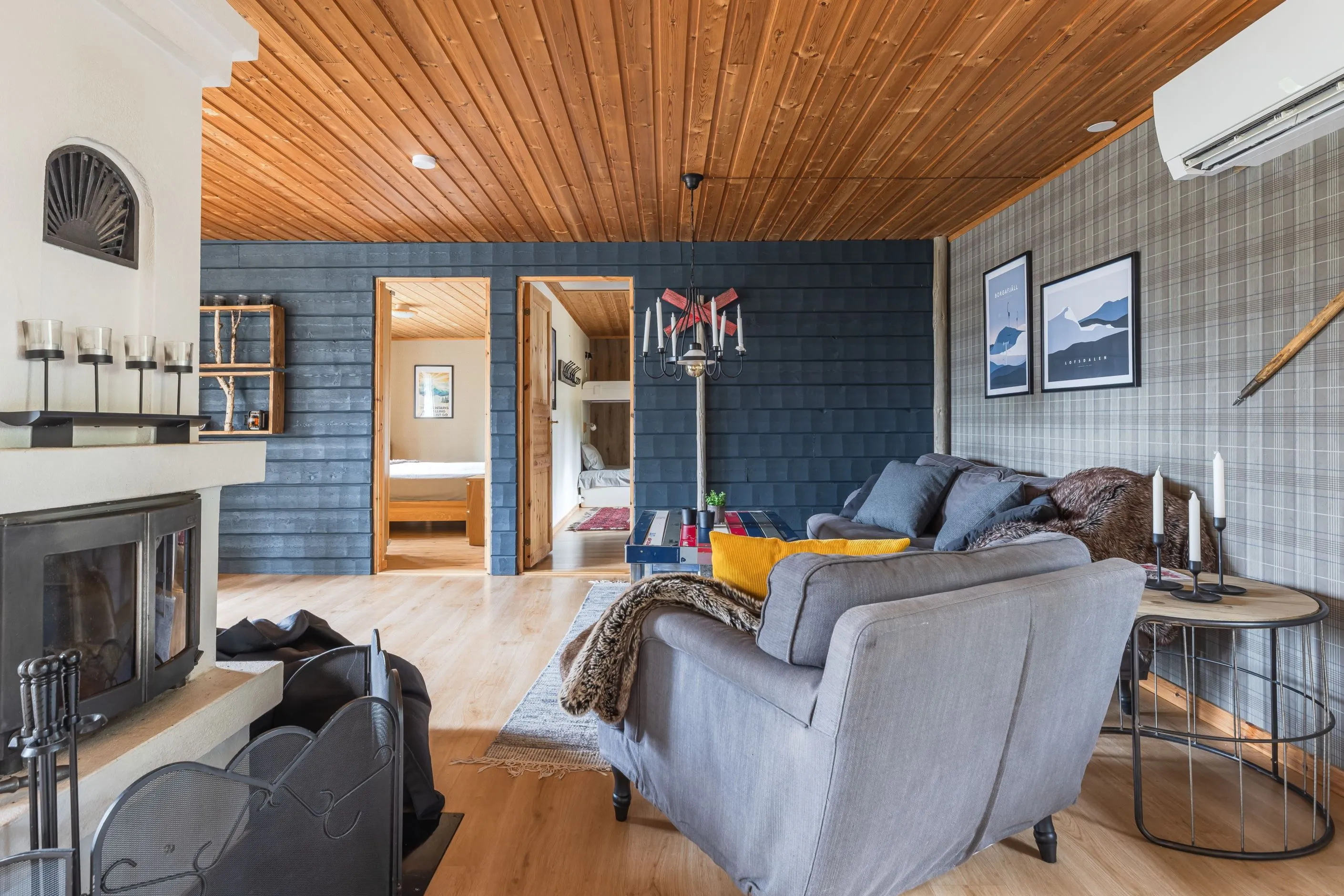 1970s Swedish Retreat with Pool and Parking in Scenic Lofsdalen - View image 12 of 32