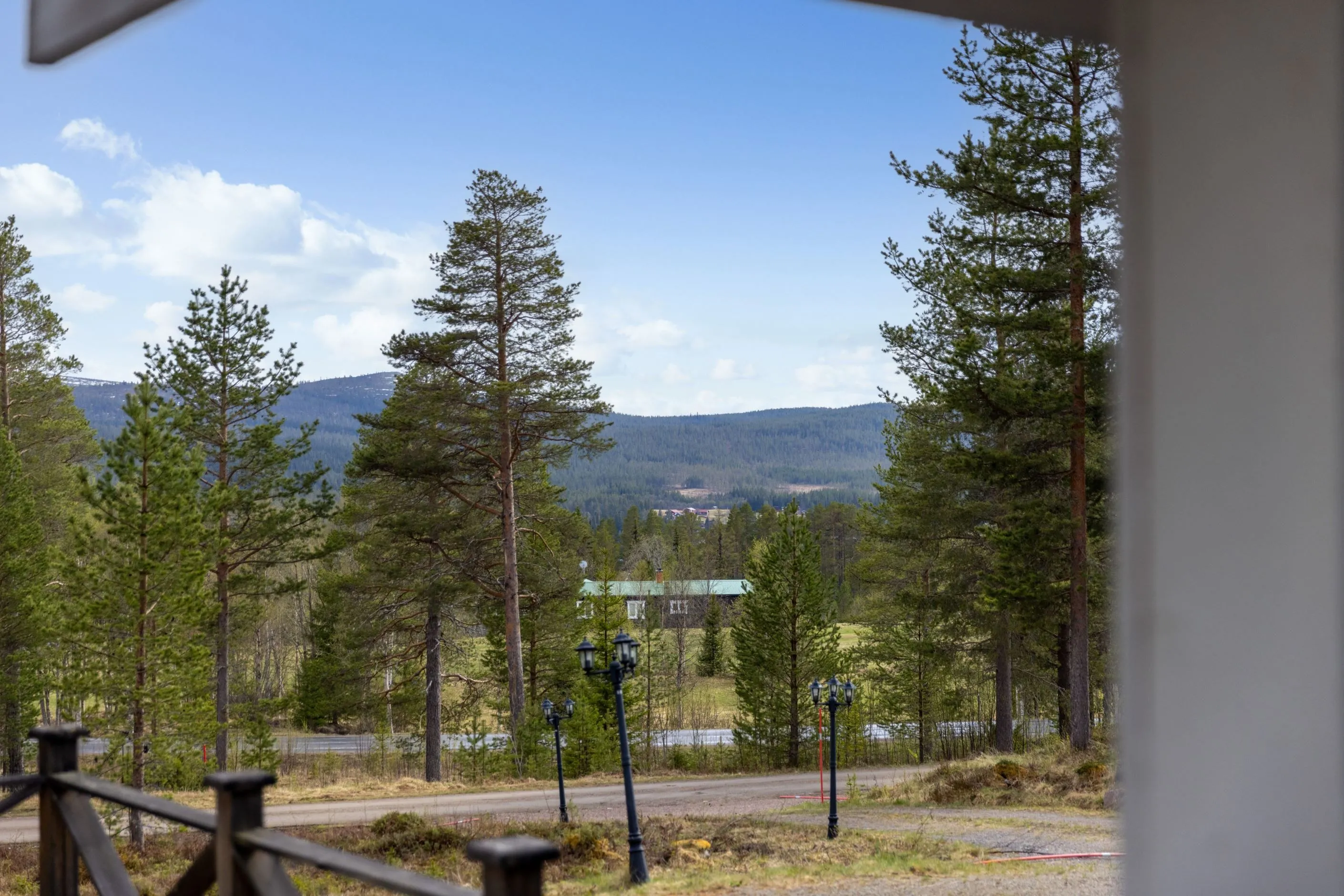 1970s Swedish Retreat with Pool and Parking in Scenic Lofsdalen - View image 28 of 32