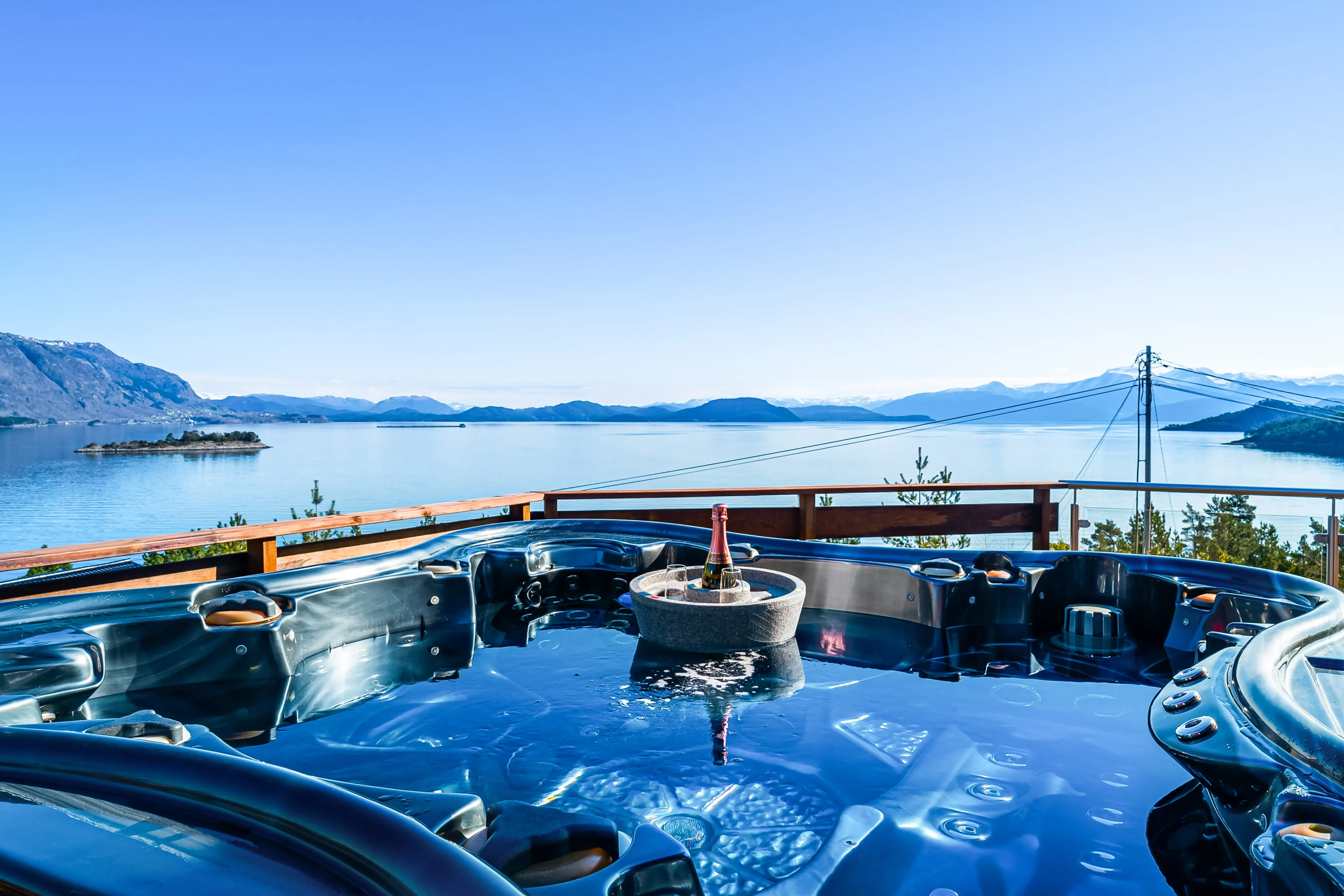 Norwegian Fjord Cabin with Boathouse and Expansive Terrace - View image 18 of 62
