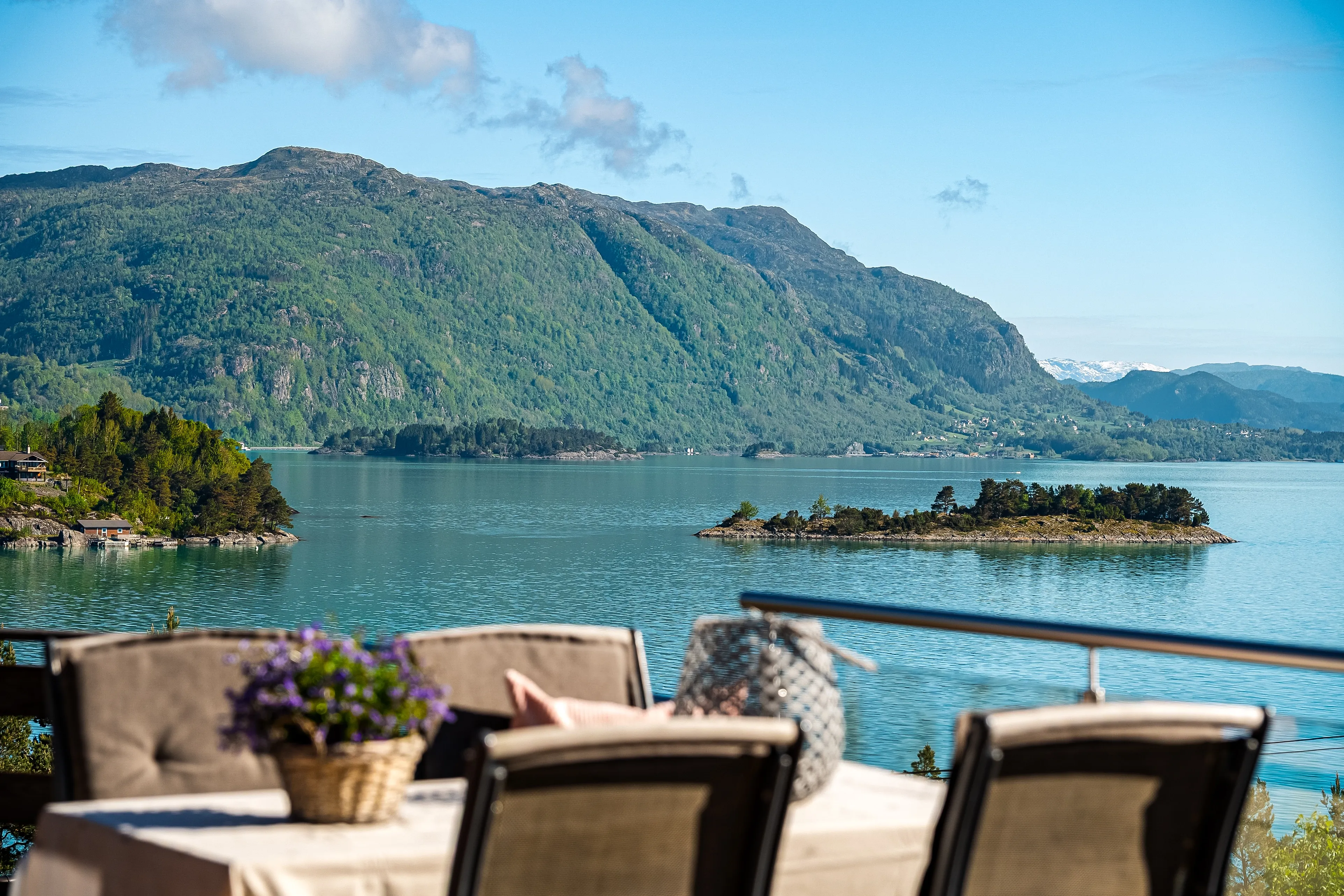 Norwegian Fjord Cabin with Boathouse and Expansive Terrace - View image 22 of 62