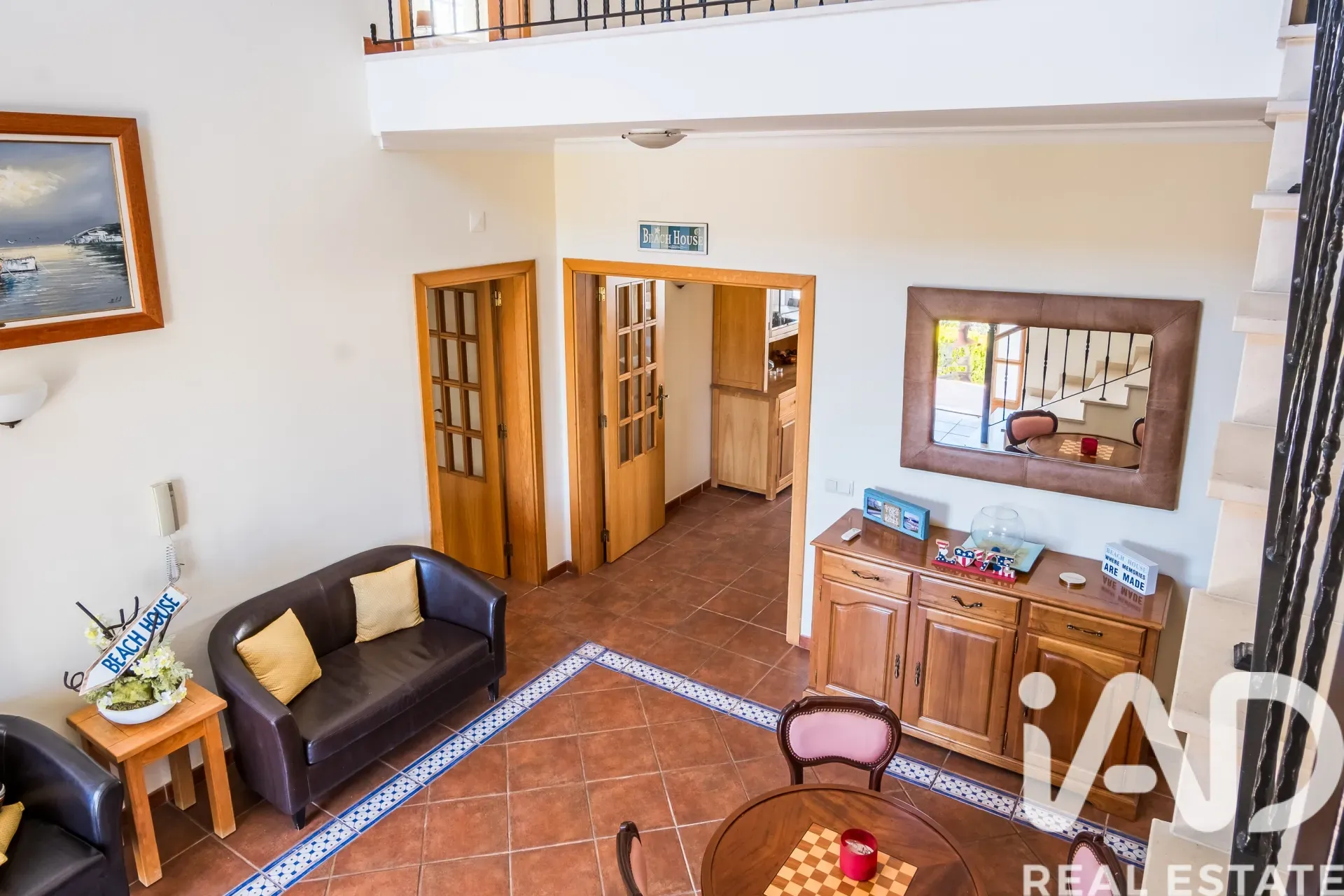 Contemporary 4-Bedroom Villa with Pool in Coastal Albufeira - View image 35 of 37