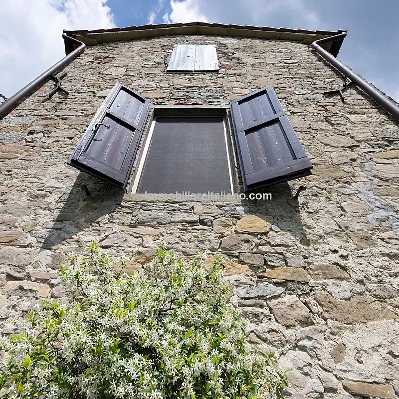 View image 17