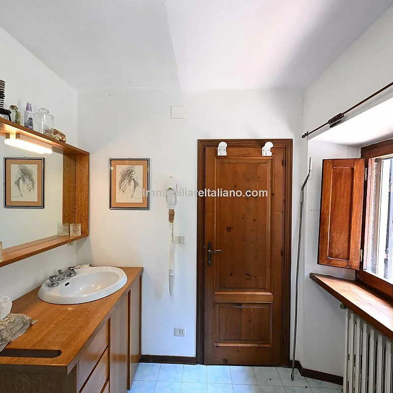 View image 40