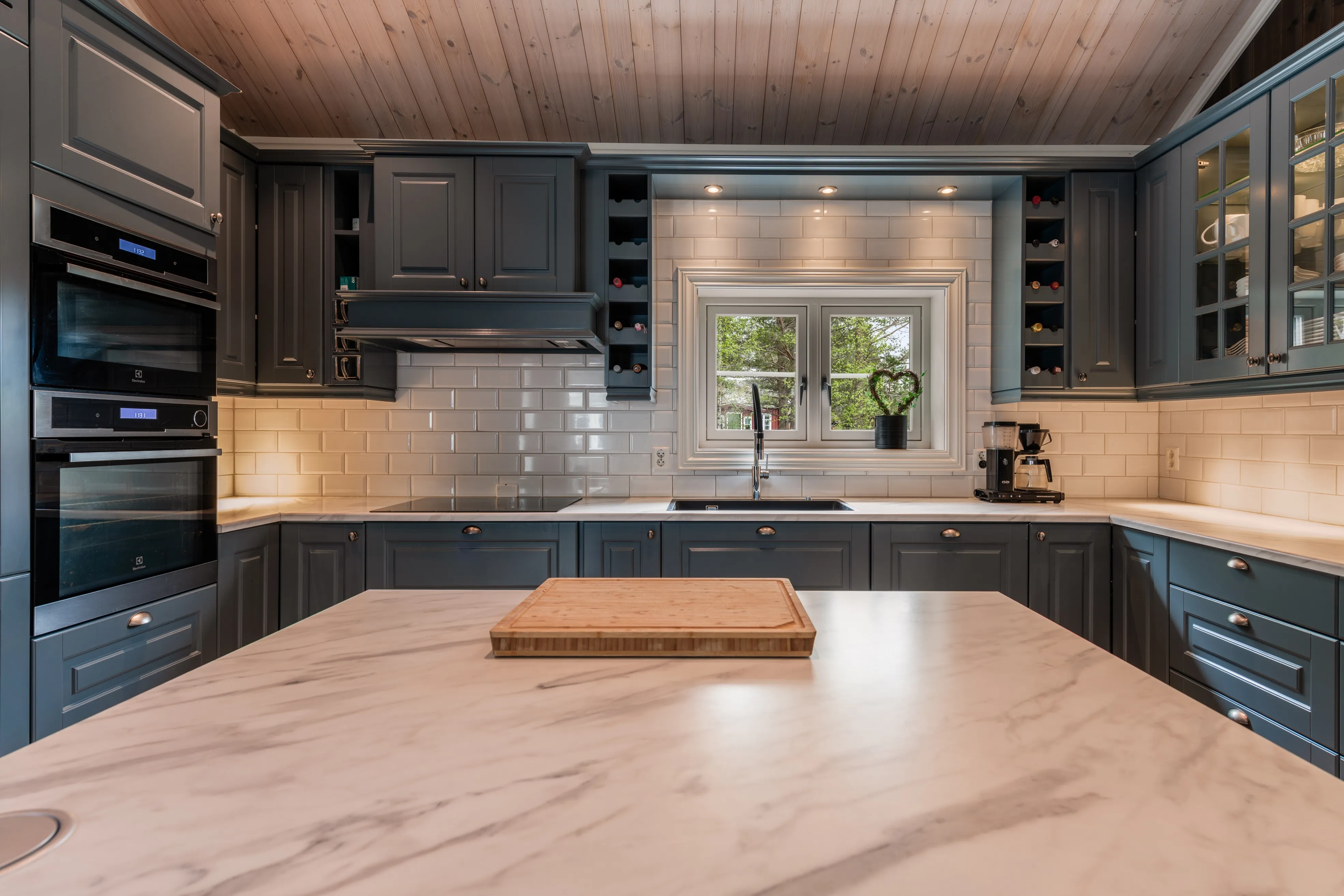 Contemporary 3-Bedroom House with Mountain Views in Hemsedal, Norway - View image 16 of 45