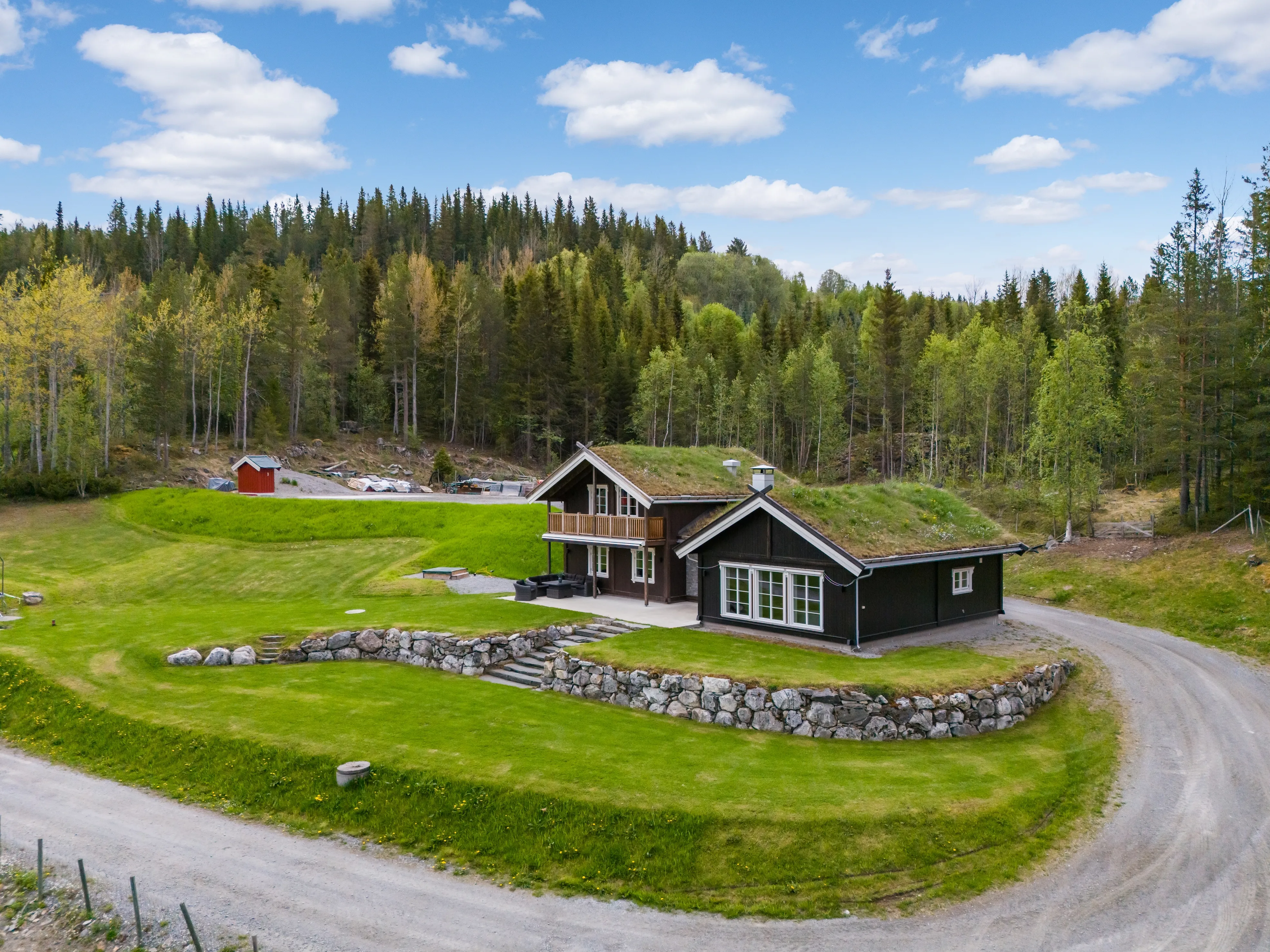 Contemporary 3-Bedroom House with Mountain Views in Hemsedal, Norway - View image 37 of 45