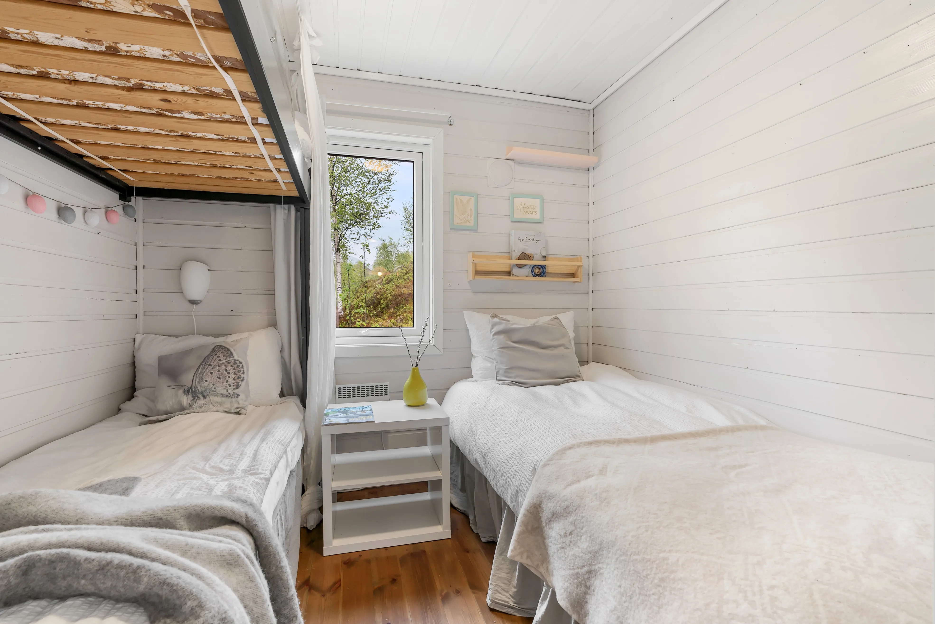 1970s Norwegian Cabin with Expansive Terrace and Garden in Bjerkreim - View image 22 of 27