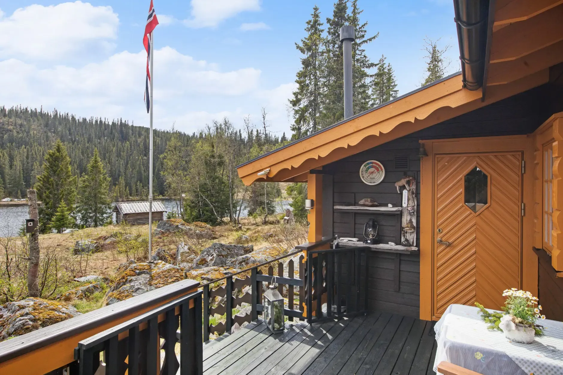 Rustic 3-Bedroom Cabin in Tuddal with Terrace and Lake Access - View image 6 of 33