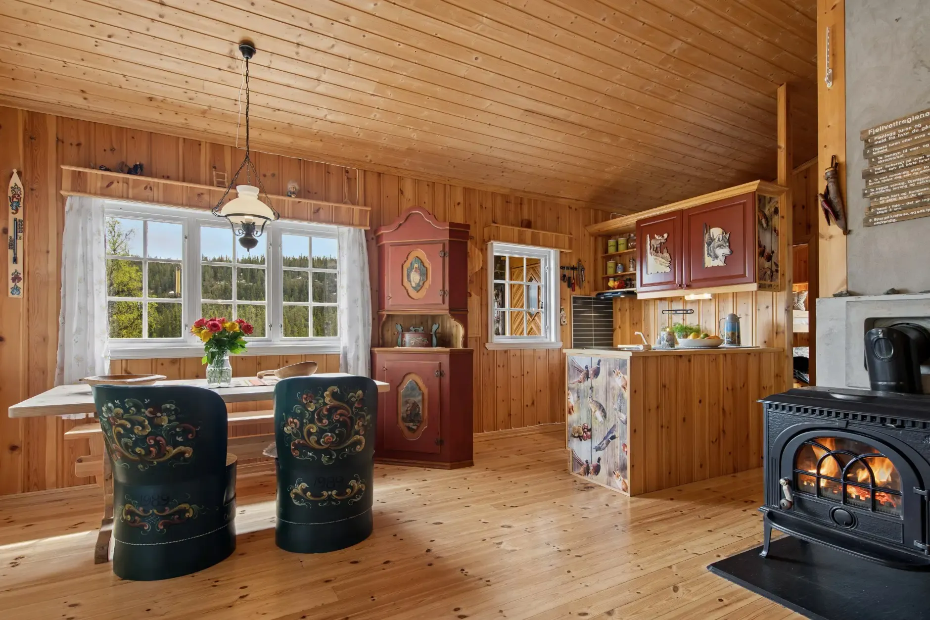 Rustic 3-Bedroom Cabin in Tuddal with Terrace and Lake Access - View image 12 of 33