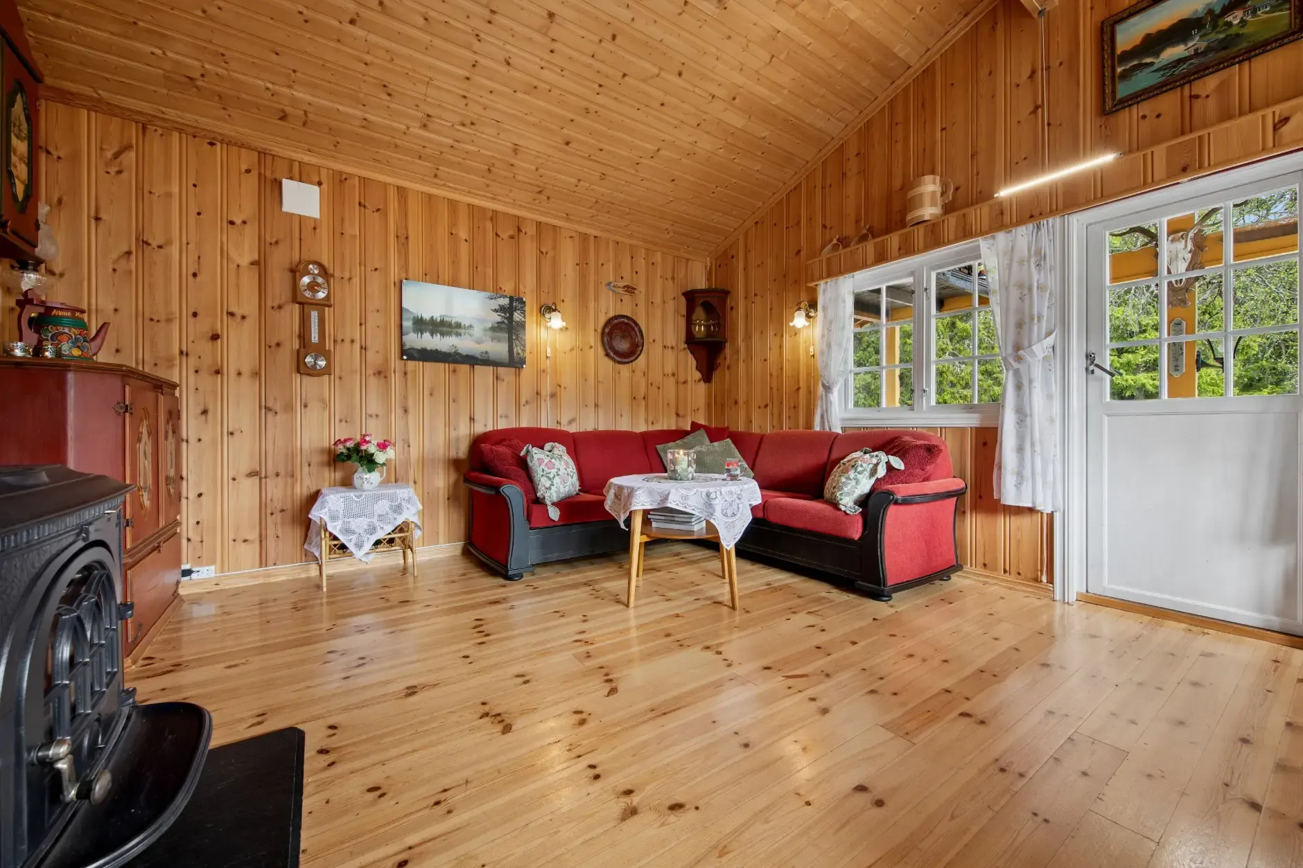 Rustic 3-Bedroom Cabin in Tuddal with Terrace and Lake Access - View image 18 of 33