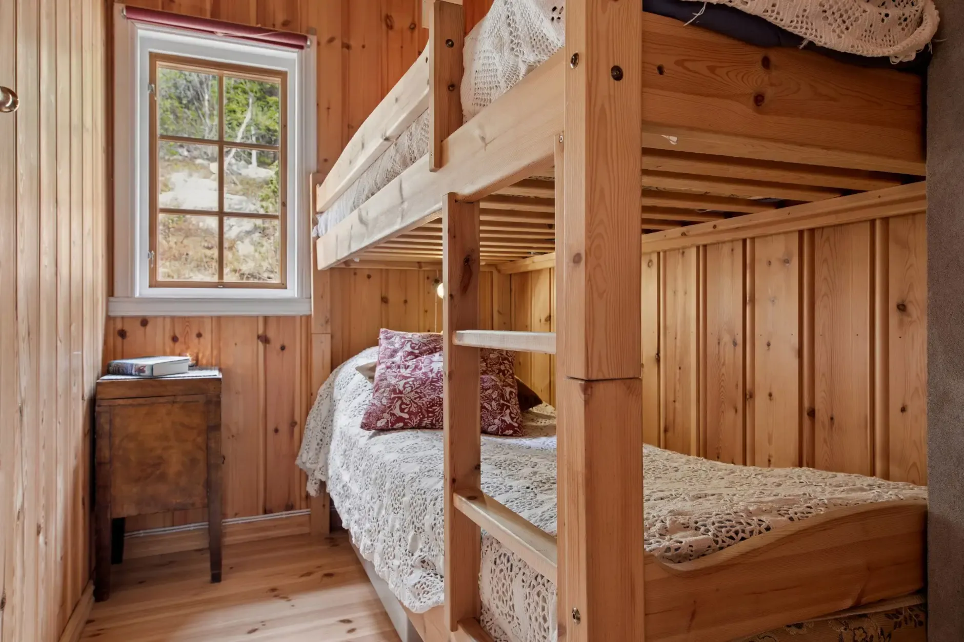 Rustic 3-Bedroom Cabin in Tuddal with Terrace and Lake Access - View image 21 of 33