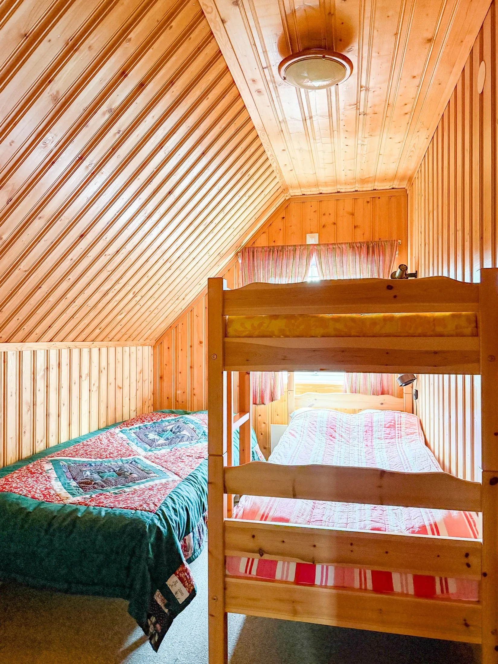 Landhaus aus den 1990er Jahren mit 4 Schlafzimmern im malerischen Västerbotten - Bild 13 von 34 anzeigen