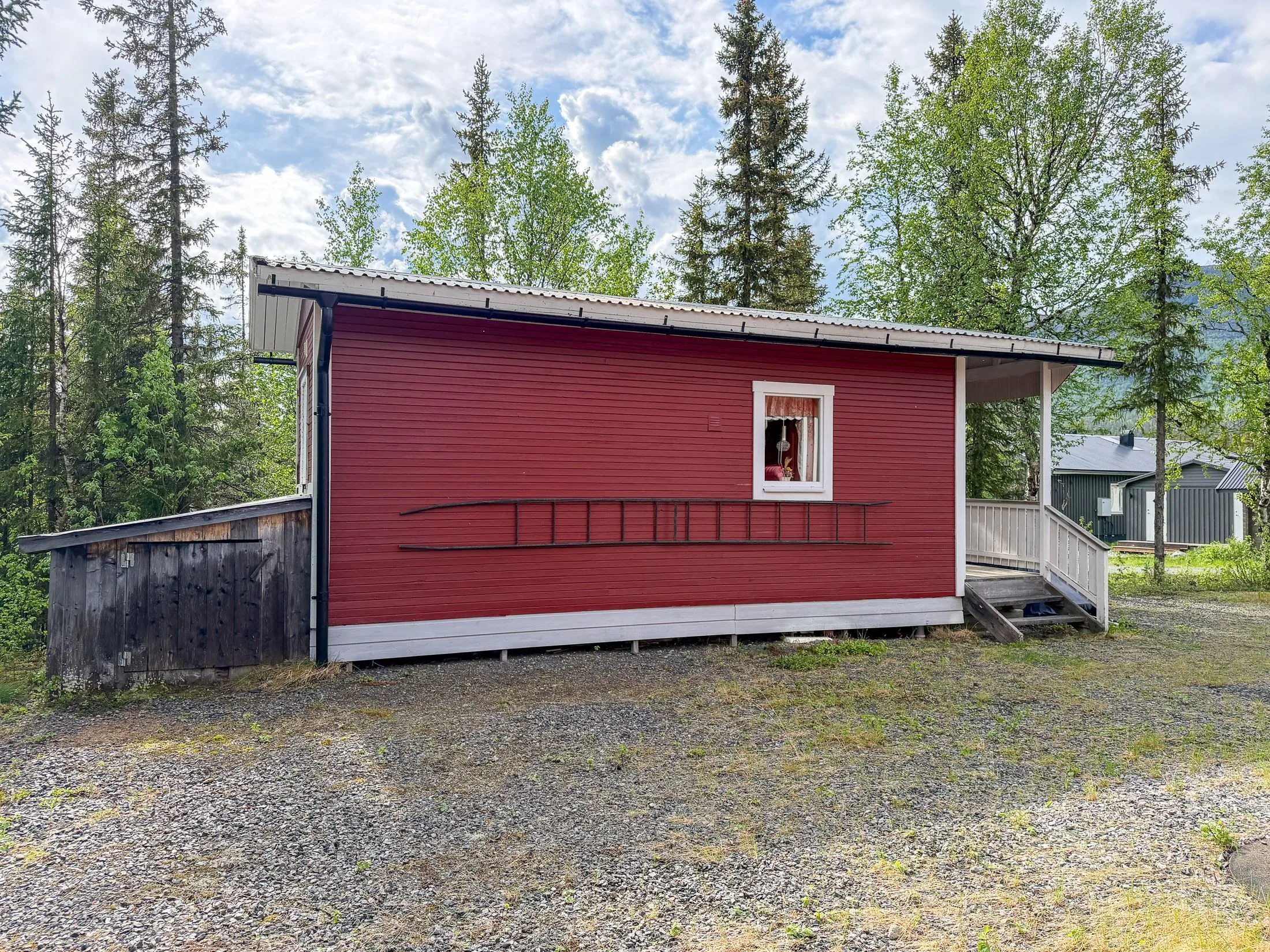 Landhaus aus den 1990er Jahren mit 4 Schlafzimmern im malerischen Västerbotten - Bild 18 von 34 anzeigen