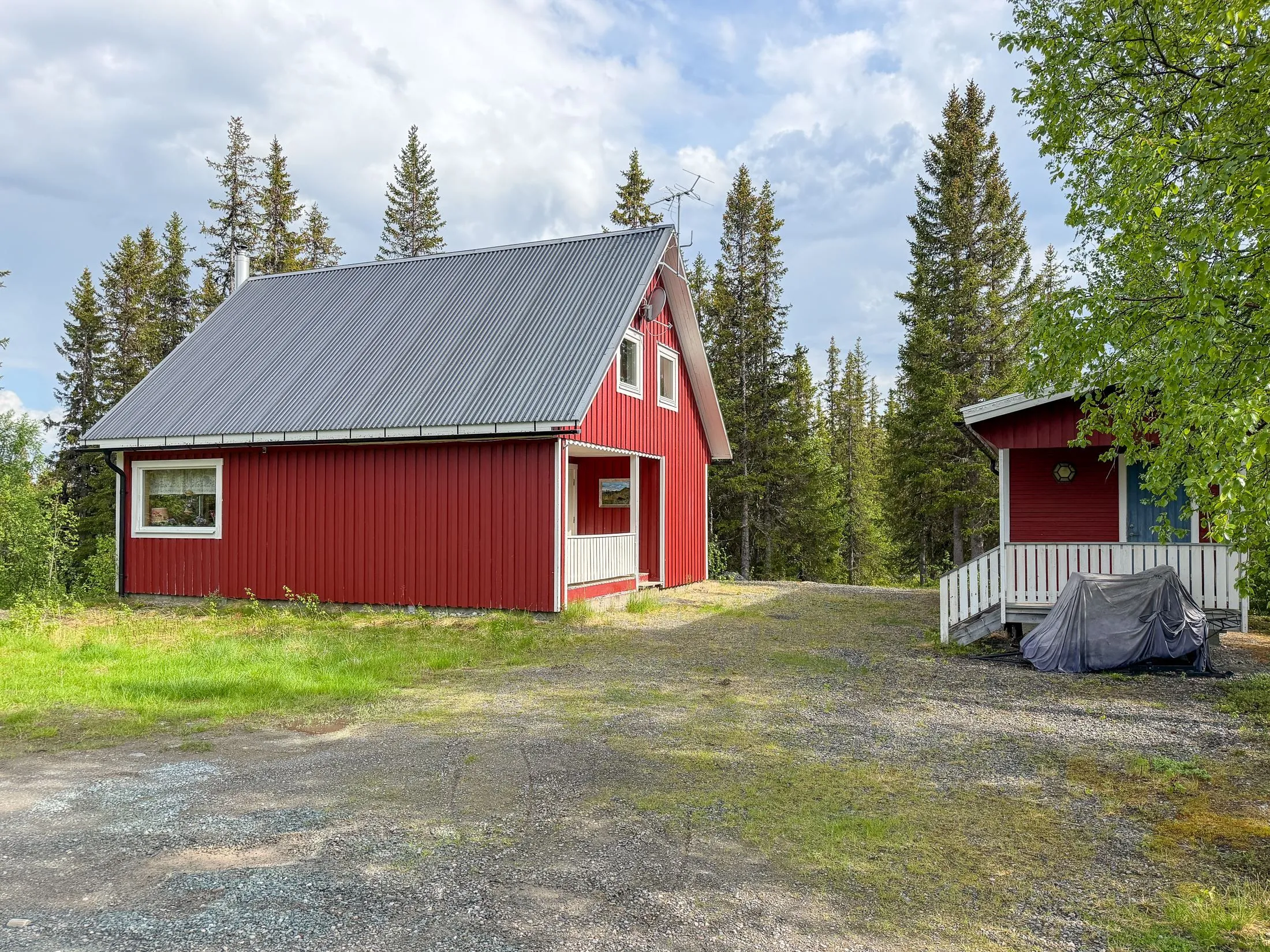 Landhaus aus den 1990er Jahren mit 4 Schlafzimmern im malerischen Västerbotten - Bild 28 von 34 anzeigen