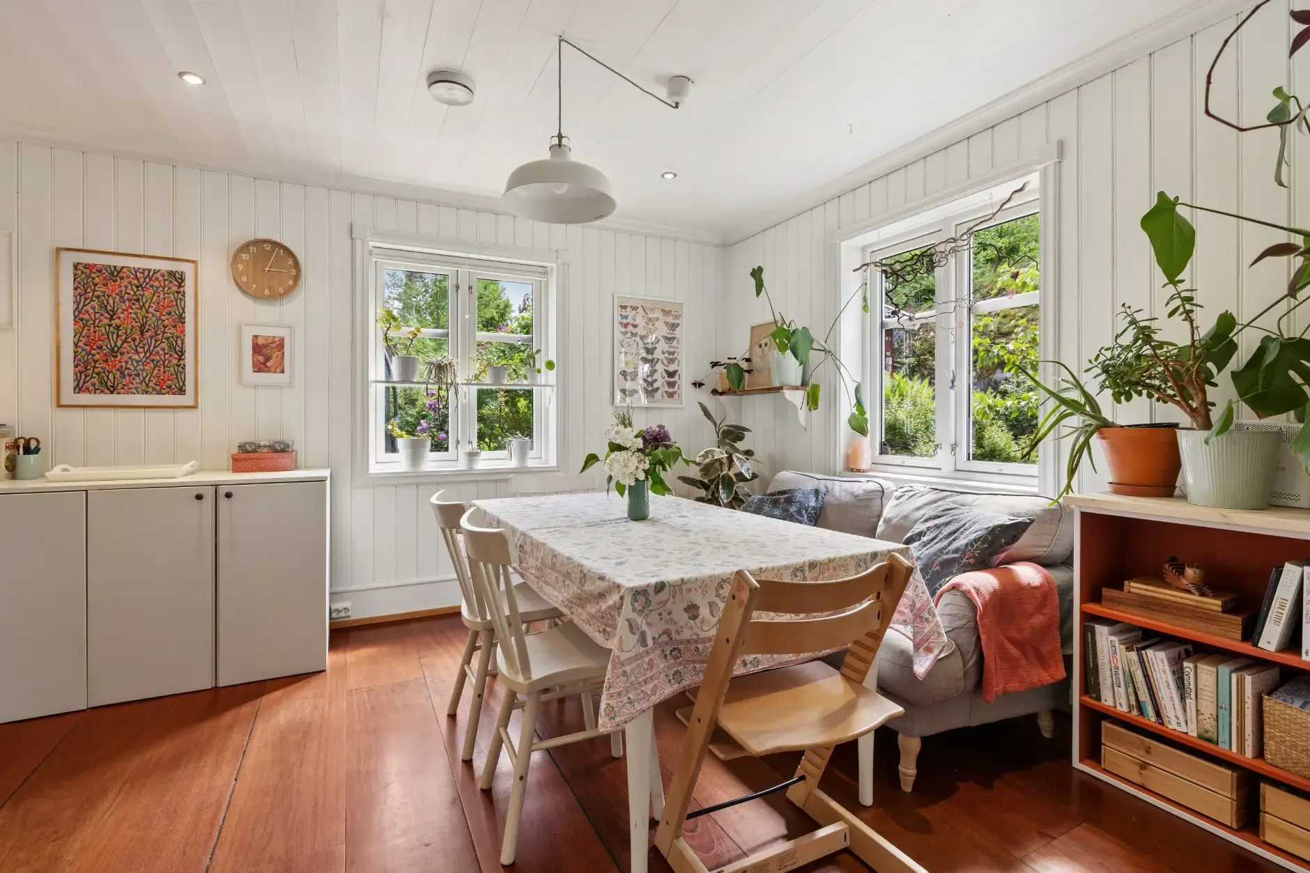 Modern 3-Bedroom House with Private Garden in Nesodden - View image 10 of 34