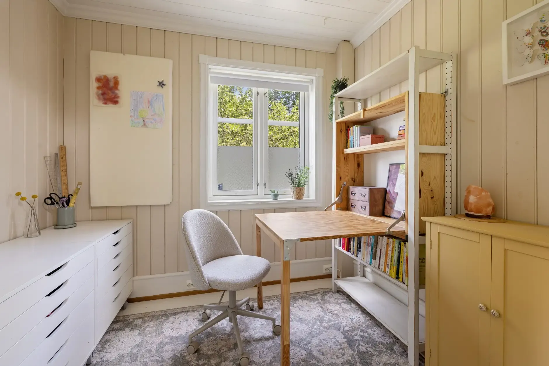 Modern 3-Bedroom House with Private Garden in Nesodden - View image 14 of 34