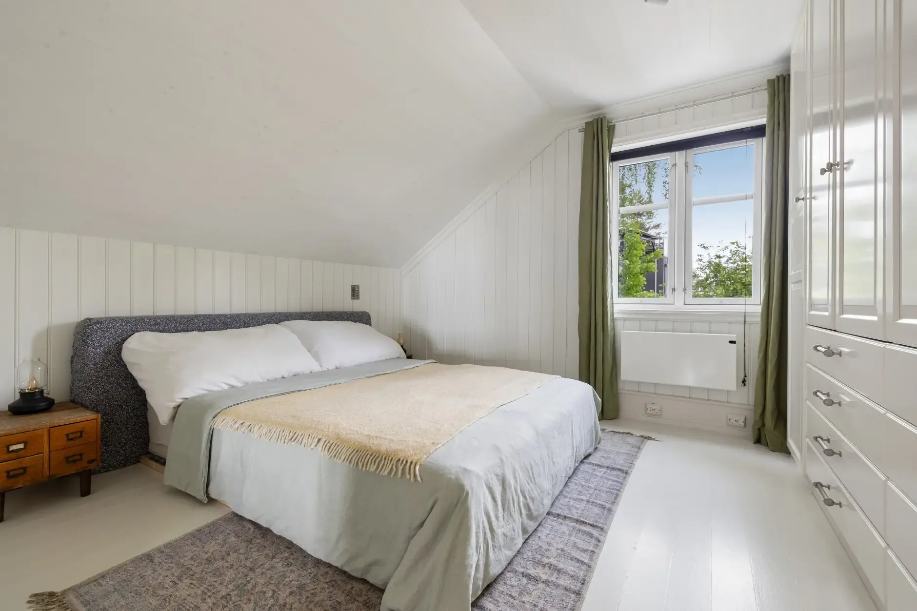 Modern 3-Bedroom House with Private Garden in Nesodden - View image 23 of 34
