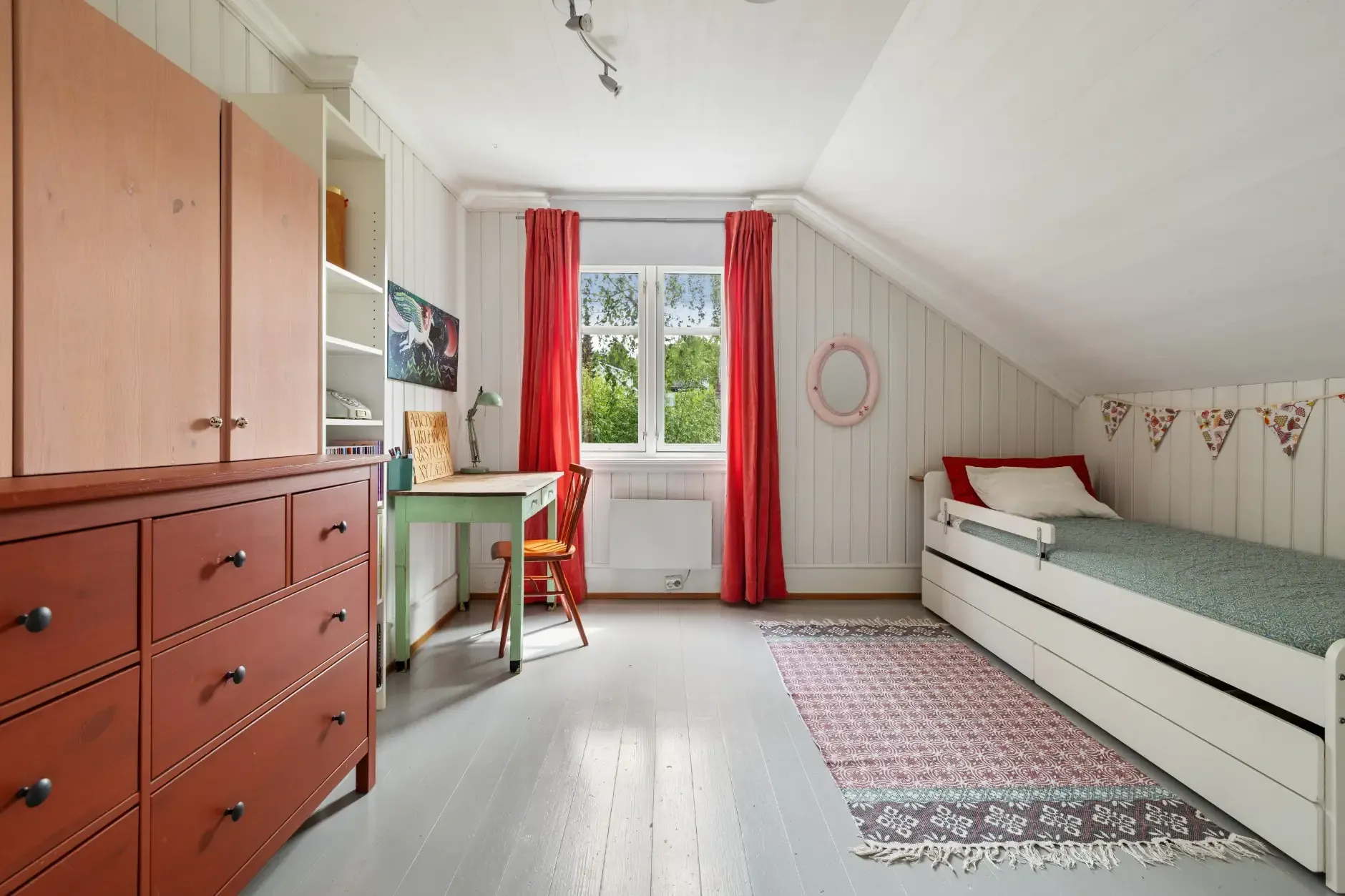 Modern 3-Bedroom House with Private Garden in Nesodden - View image 25 of 34