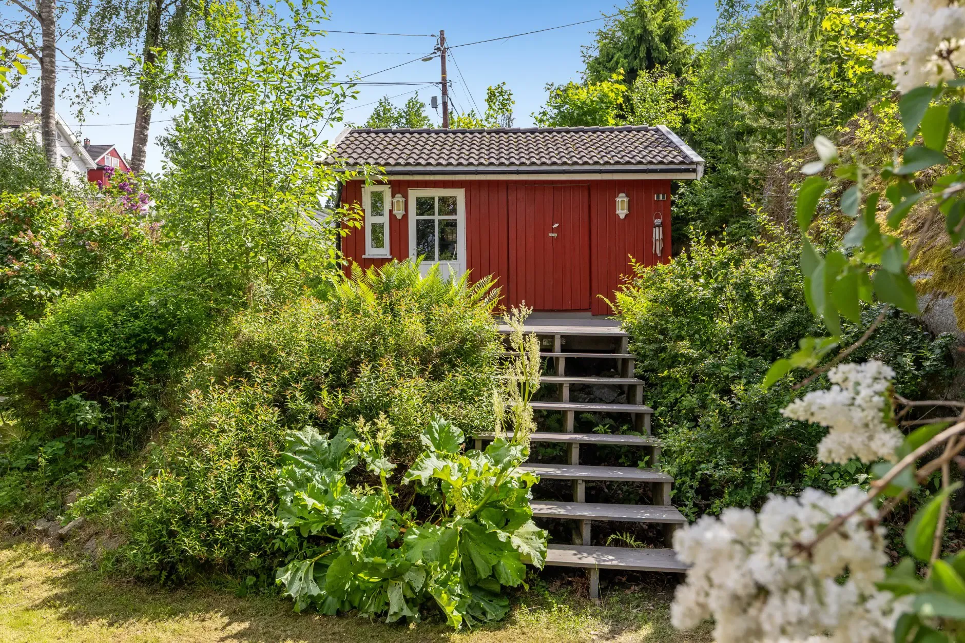 Modern 3-Bedroom House with Private Garden in Nesodden - View image 29 of 34