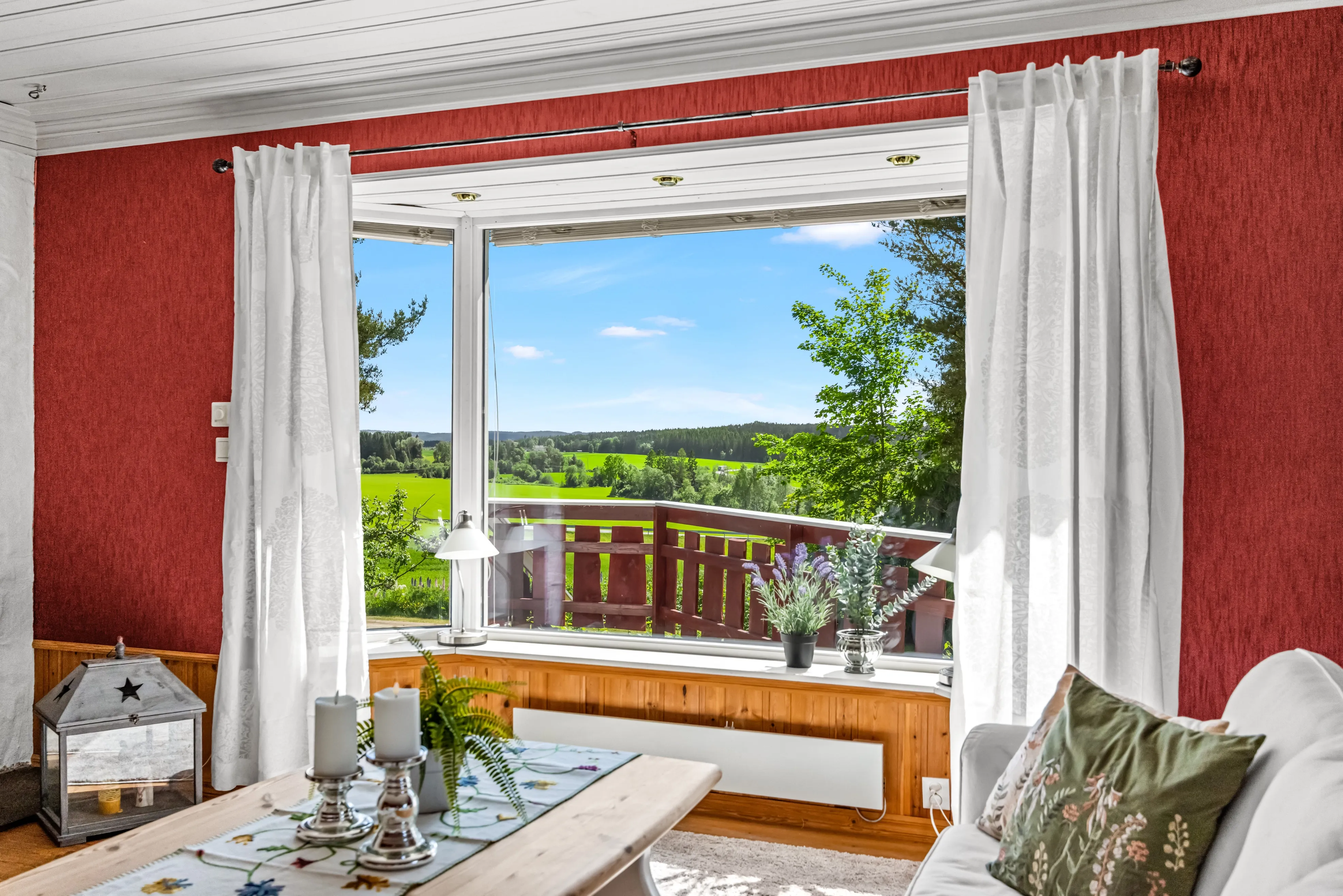Family Home with Expansive Grounds in Peaceful Norwegian Countryside - View image 17 of 53
