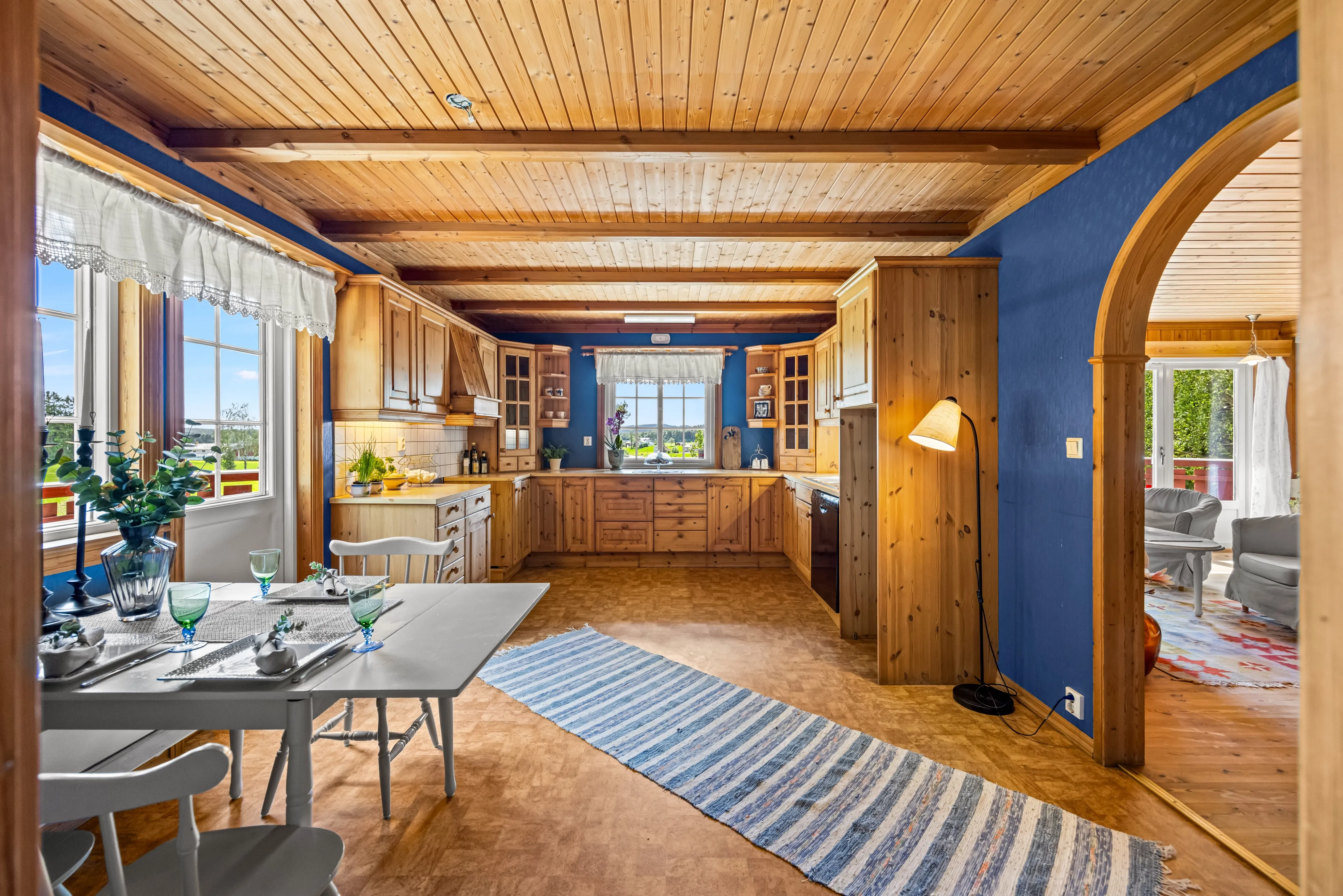 Family Home with Expansive Grounds in Peaceful Norwegian Countryside - View image 18 of 53
