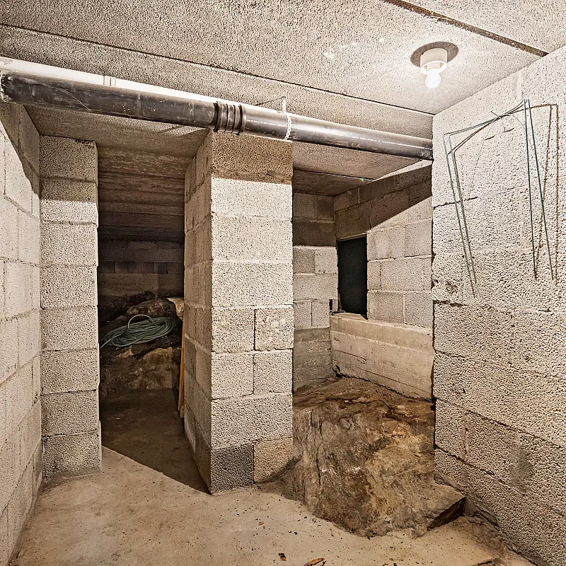 View image 41