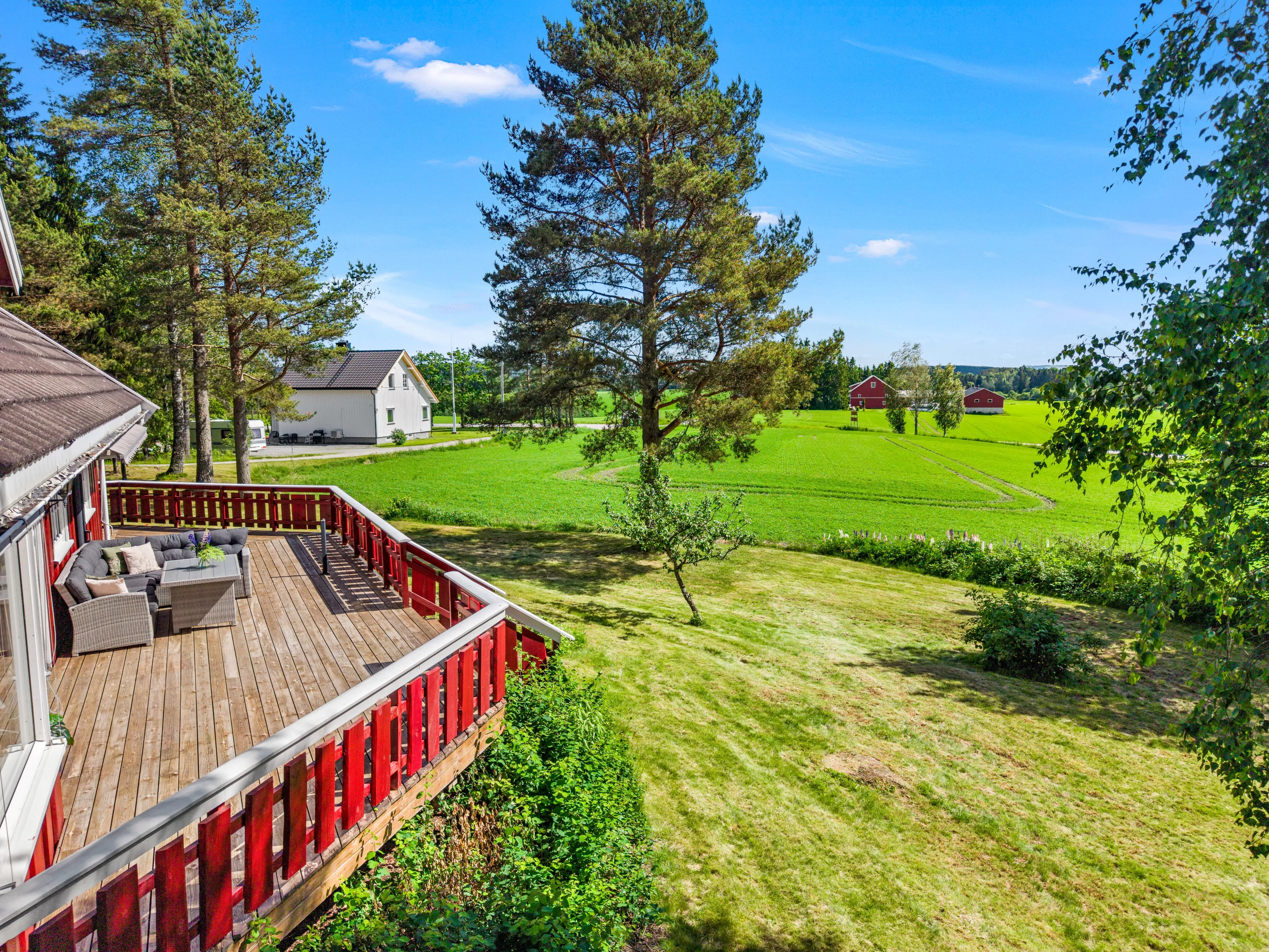 Family Home with Expansive Grounds in Peaceful Norwegian Countryside - View image 44 of 53