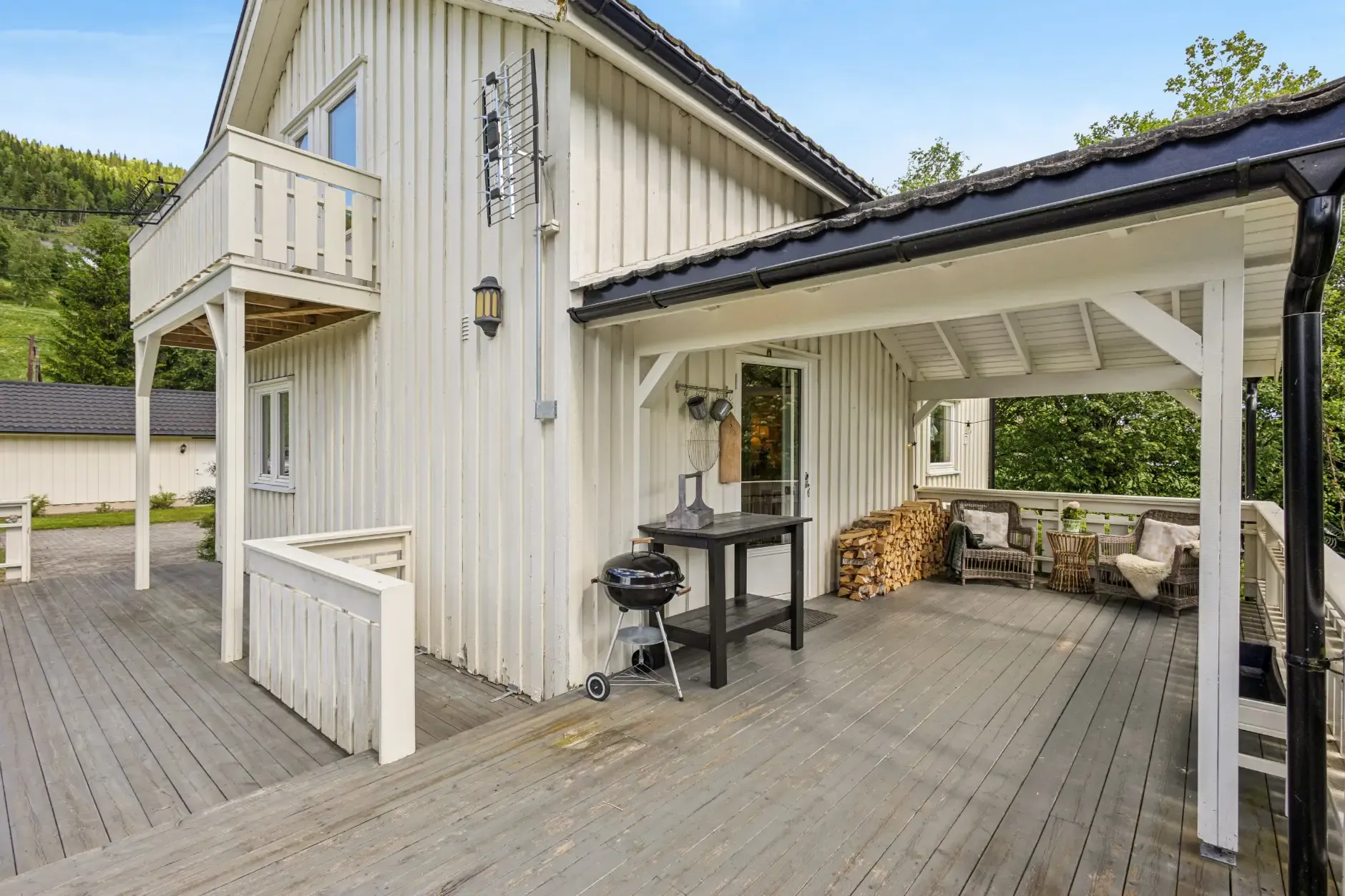 1950s Norwegian House with Expansive Grounds near Lillehammer - View image 12 of 31