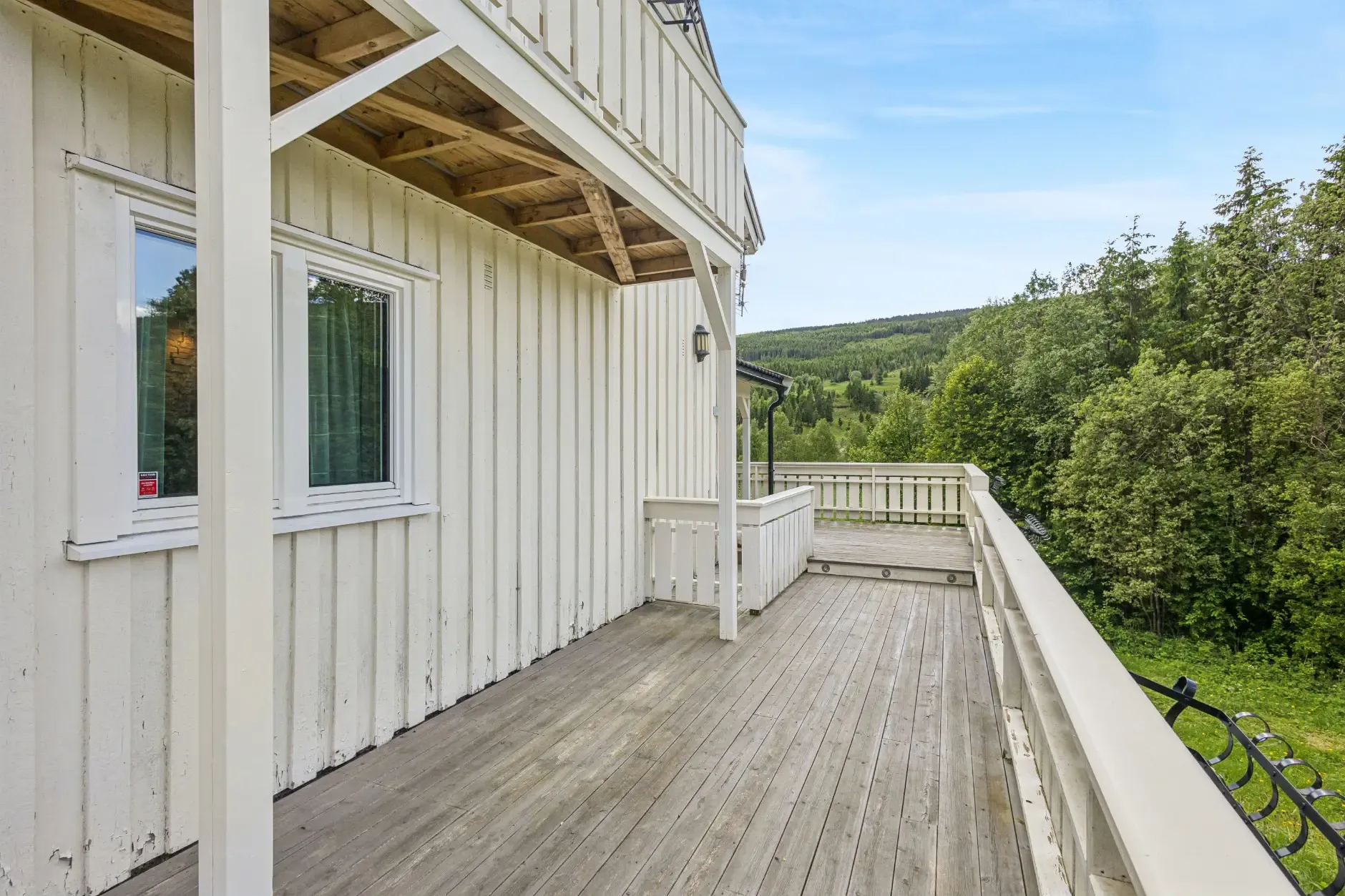 1950s Norwegian House with Expansive Grounds near Lillehammer - View image 14 of 31