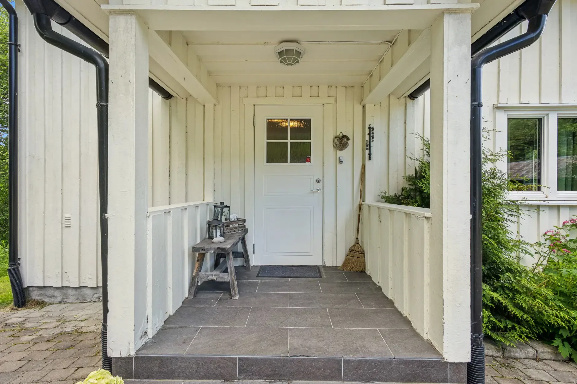 1950s Norwegian House with Expansive Grounds near Lillehammer - View image 18 of 31