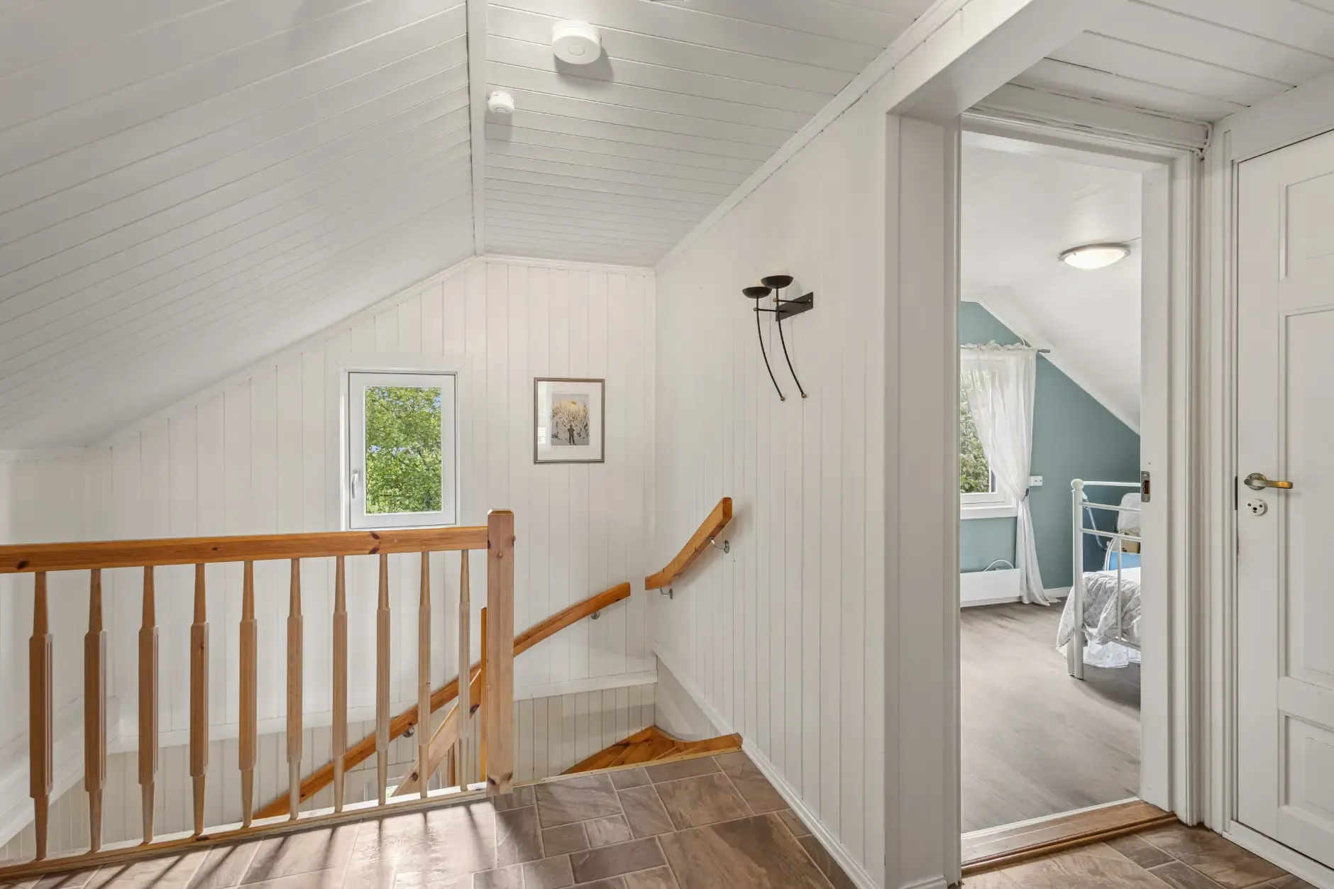 1950s Norwegian House with Expansive Grounds near Lillehammer - View image 20 of 31