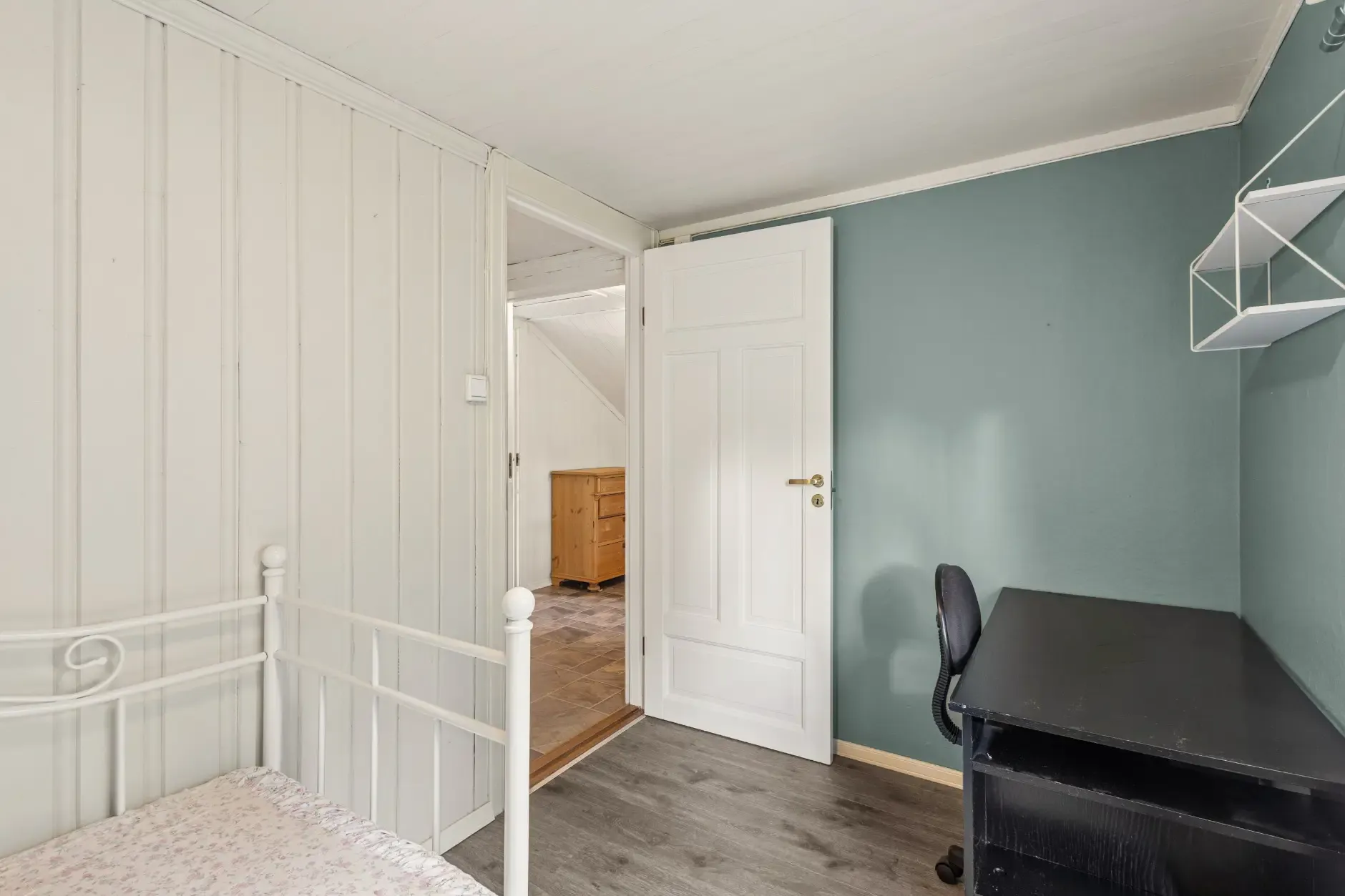 1950s Norwegian House with Expansive Grounds near Lillehammer - View image 26 of 31