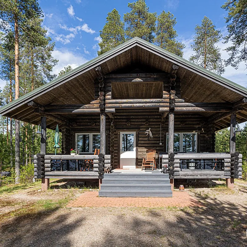 Scenic Finnish Cabin with Expansive Grounds by Laakajärvi