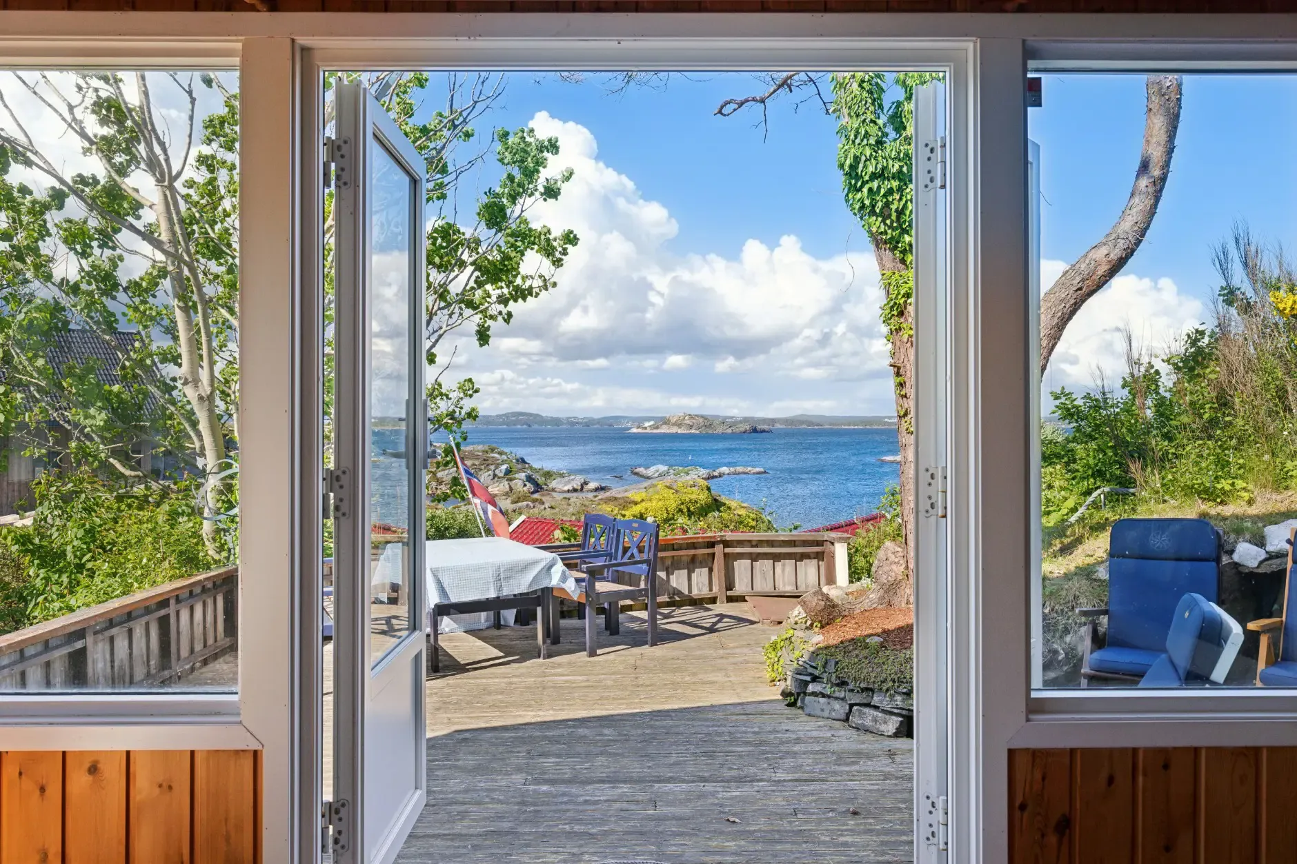 Norwegian Country House with Garden and Terrace in Flekkerøy - View image 9 of 33