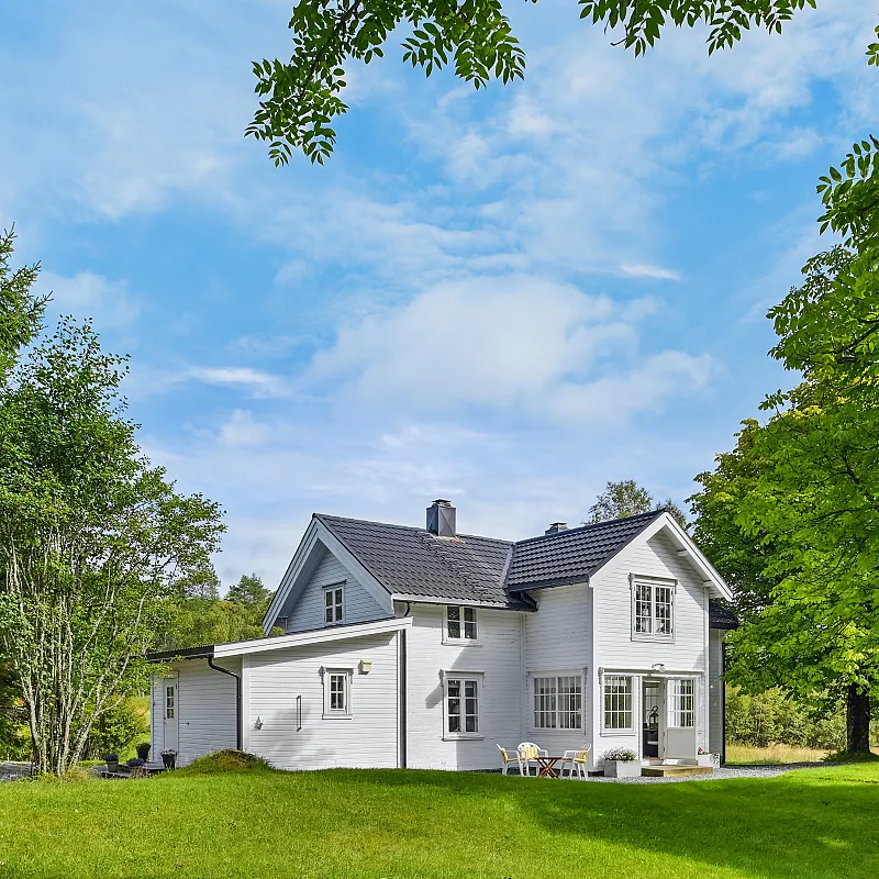 1898 Four-Bedroom House with Expansive Grounds in Bjugn, Trøndelag