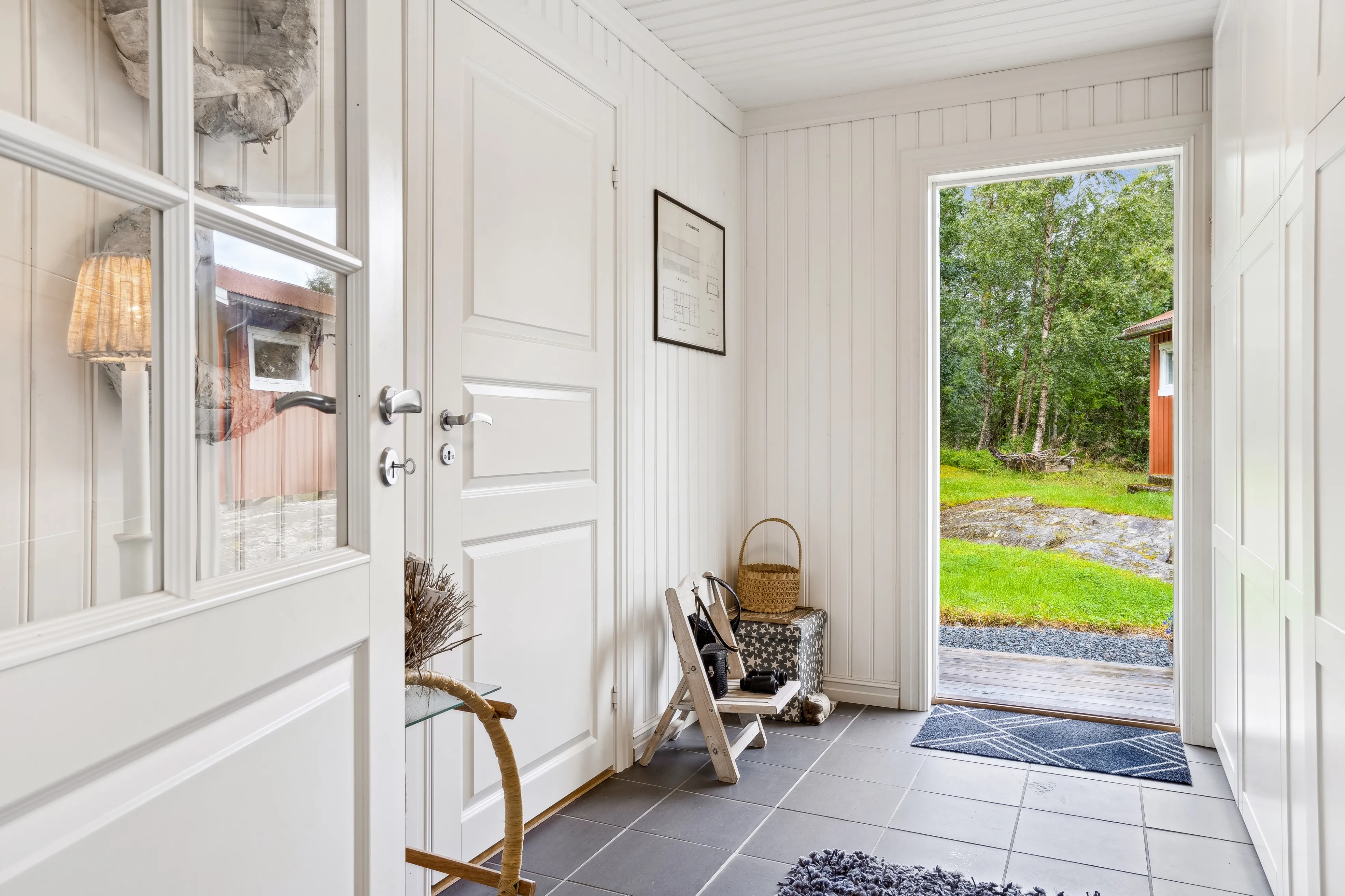 1898 Four-Bedroom House with Expansive Grounds in Bjugn, Trøndelag - View image 8 of 37