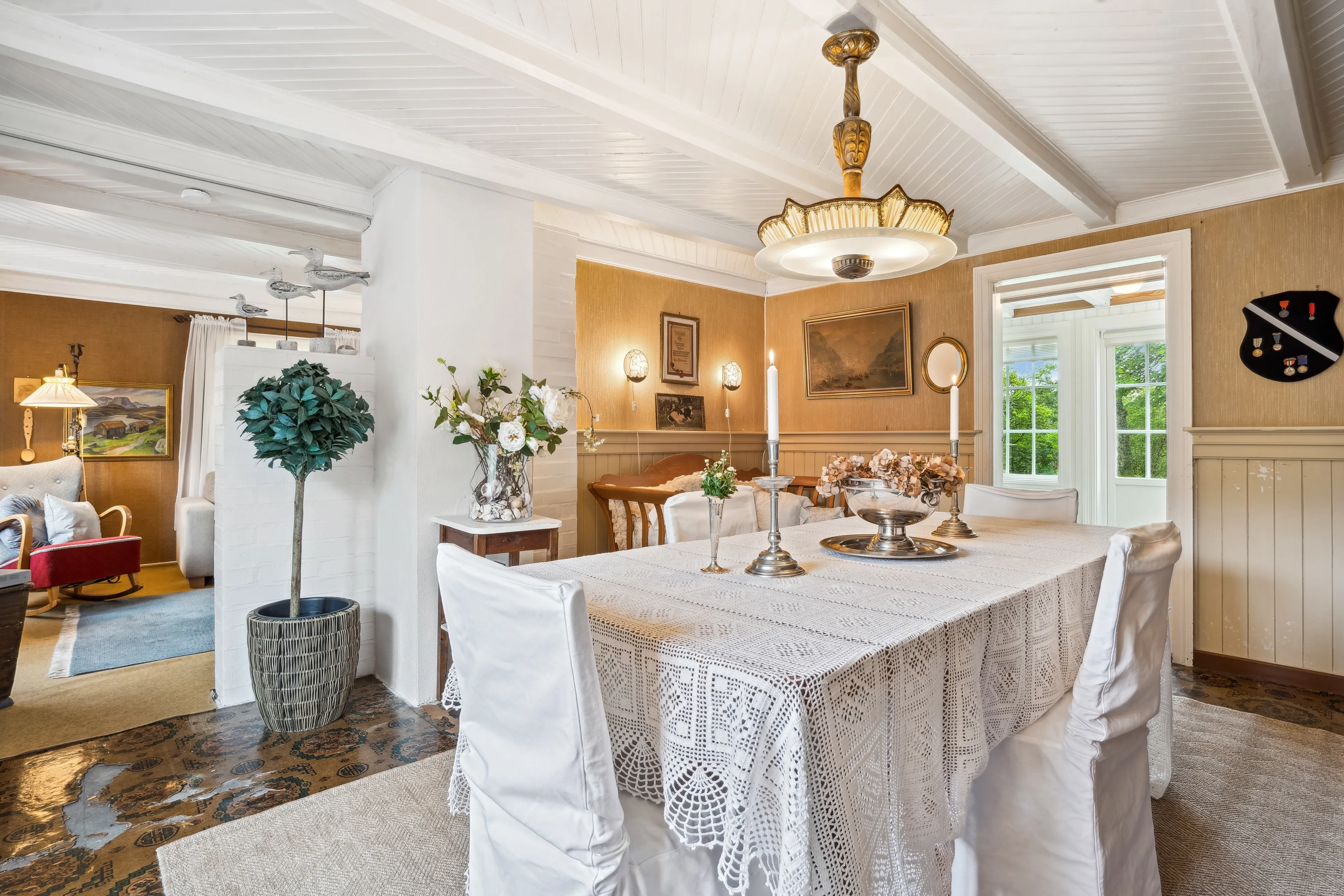 1898 Four-Bedroom House with Expansive Grounds in Bjugn, Trøndelag - View image 15 of 37