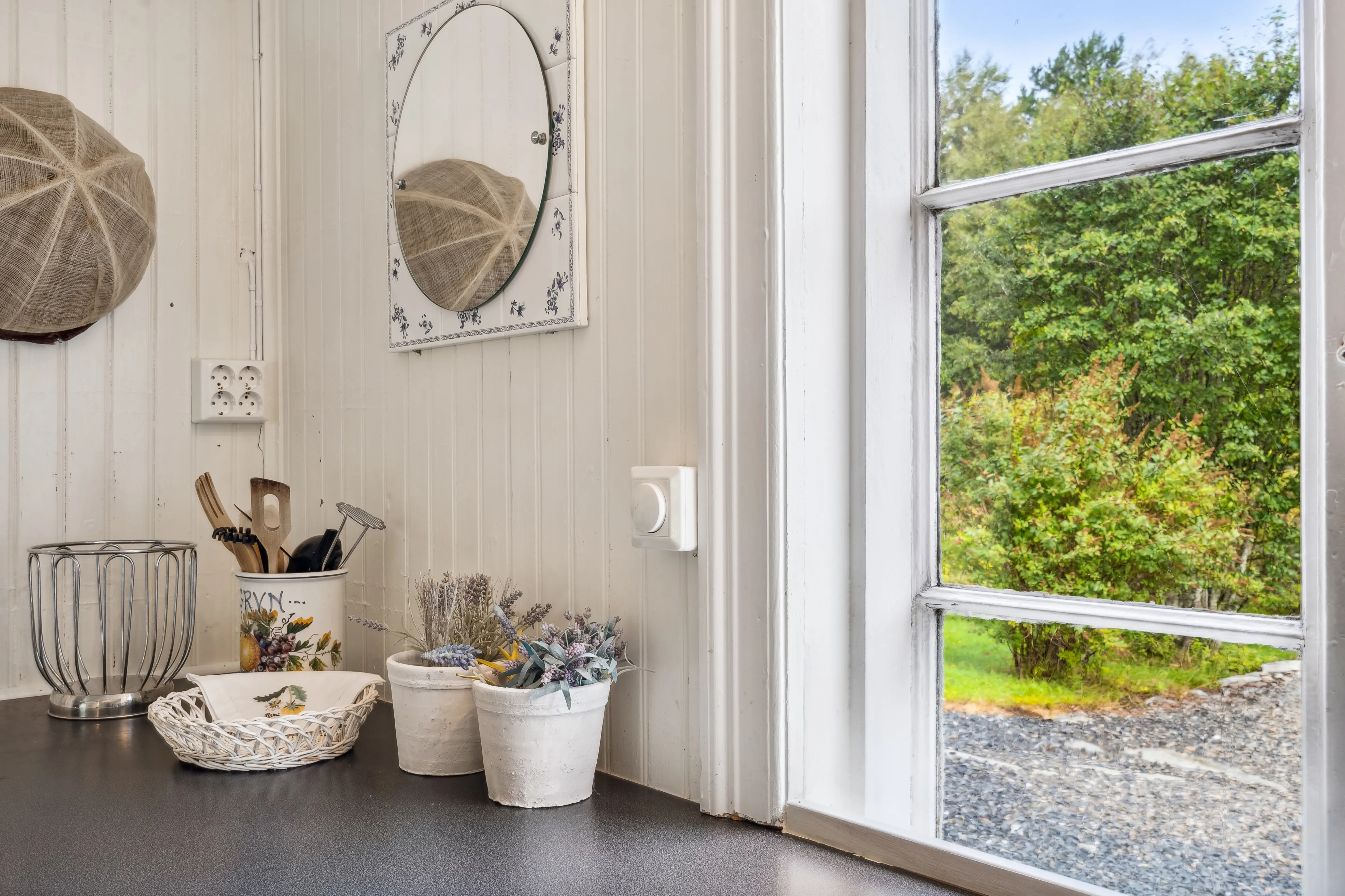 1898 Four-Bedroom House with Expansive Grounds in Bjugn, Trøndelag - View image 19 of 37