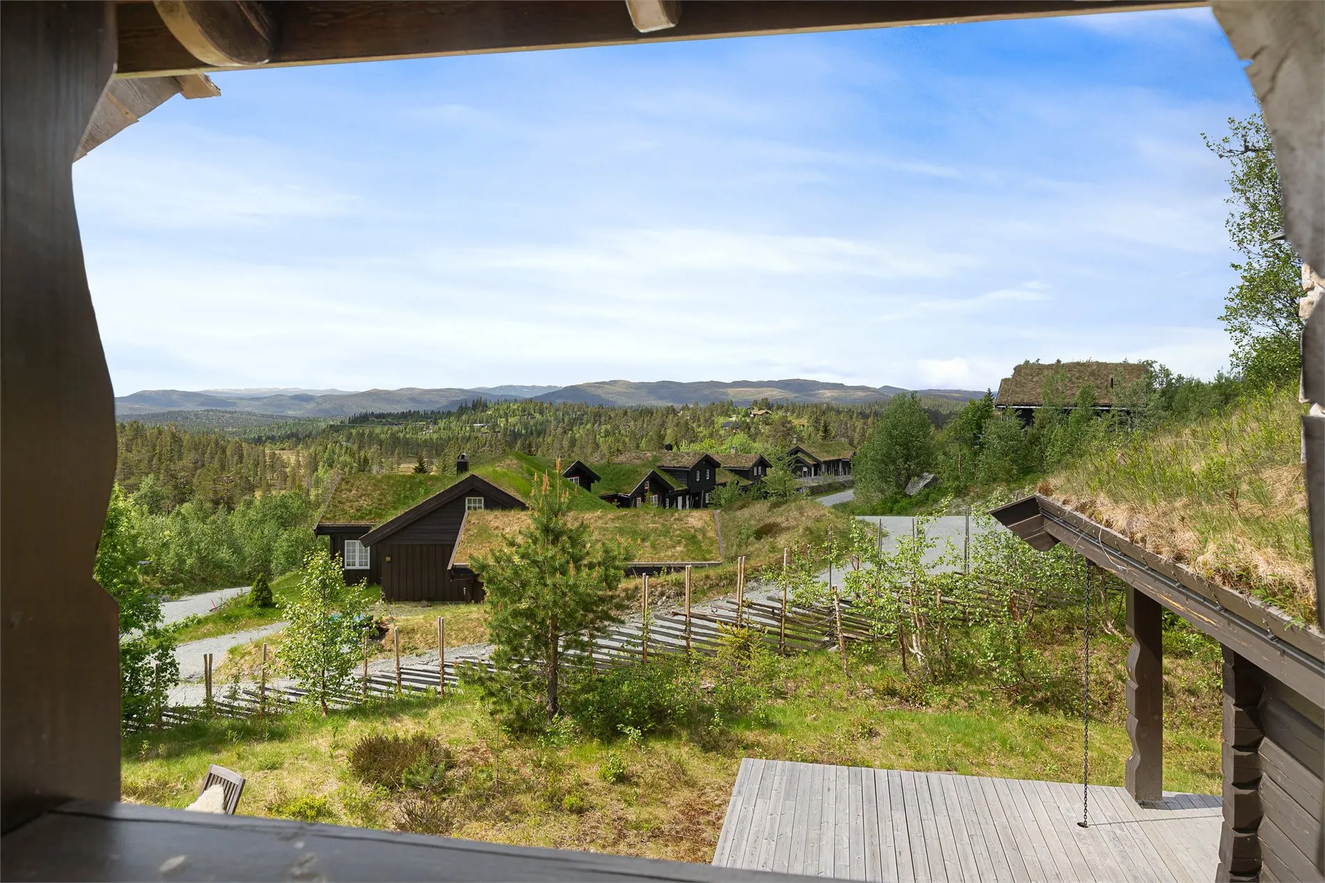 Rummelig hytte med 5 soveværelser, altan og pool i det naturskønne Noresund, Norge - Image 3
