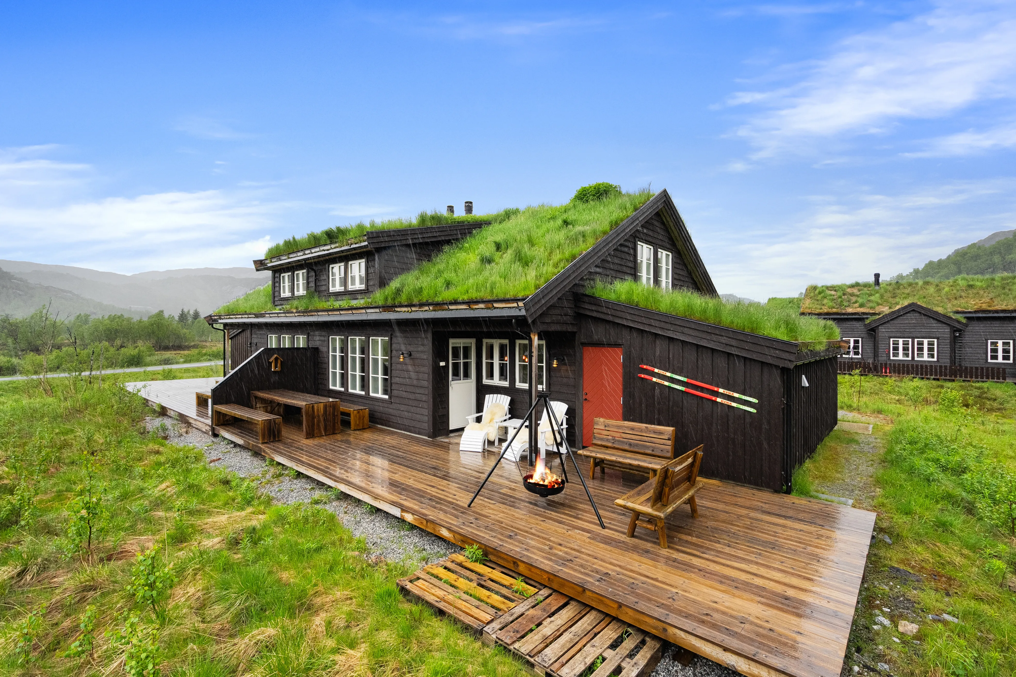 Contemporary 4-Bedroom House with Spacious Terrace in Sirdal, Norway - Image 1