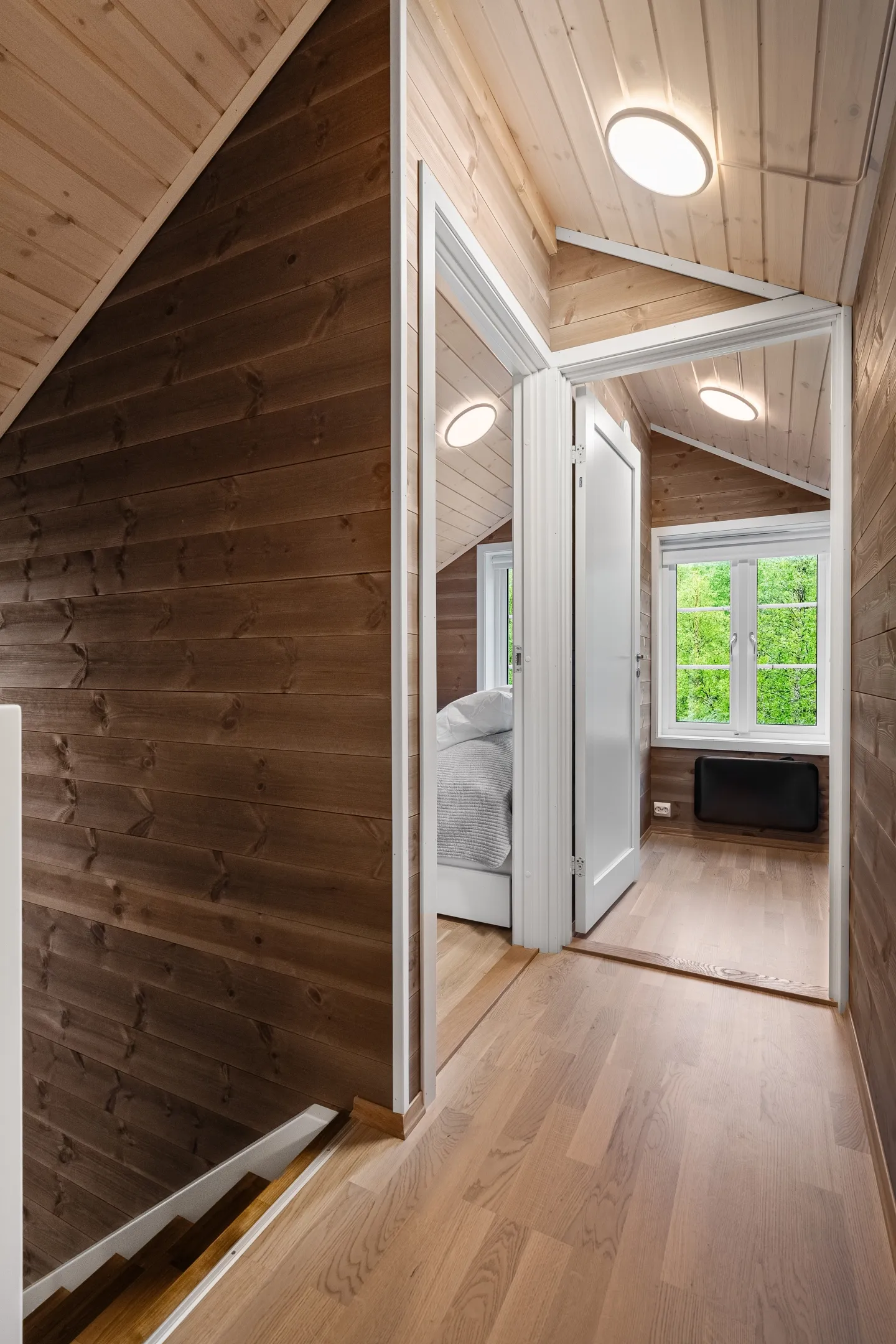 Contemporary 4-Bedroom House with Spacious Terrace in Sirdal, Norway - View image 14 of 23