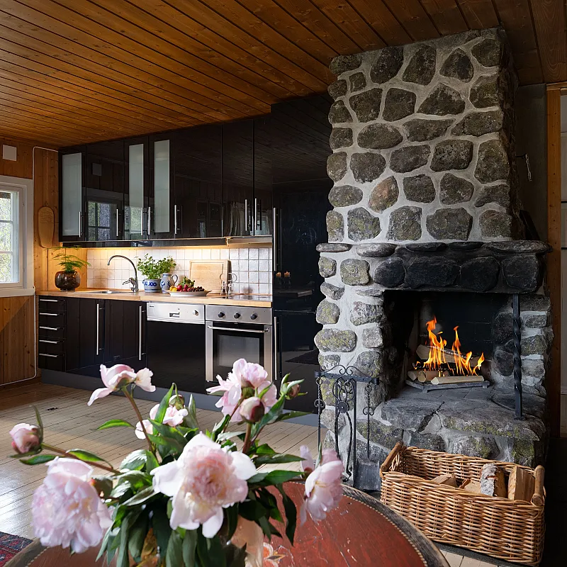 View image 8