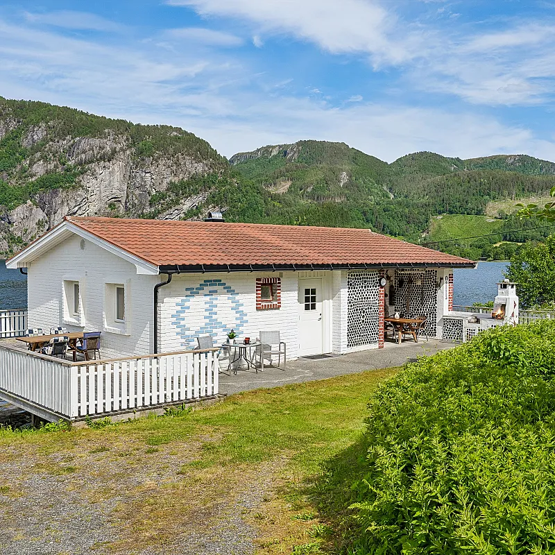 View image 6