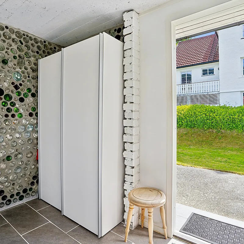 View image 12