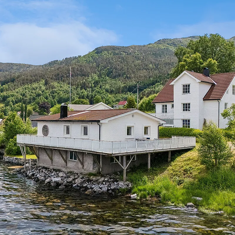 View image 35