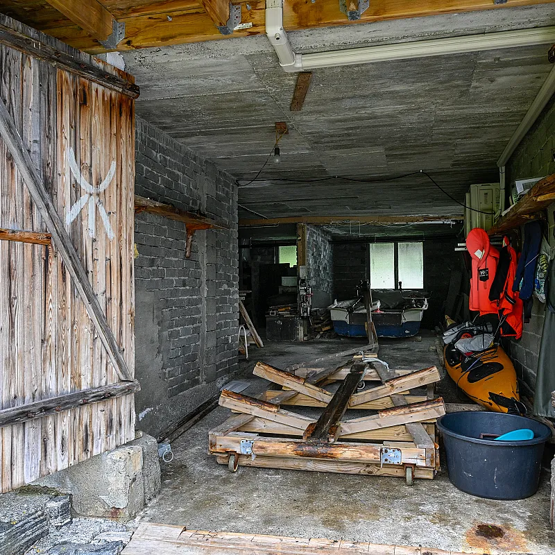 View image 41