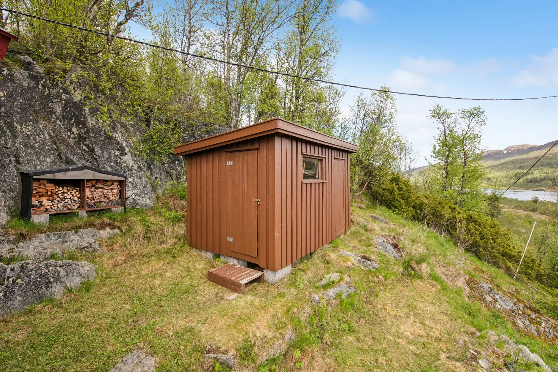 1960s Two-Bedroom Cabin with Terrace in Scenic Rjukan, Telemark - View image 25 of 27
